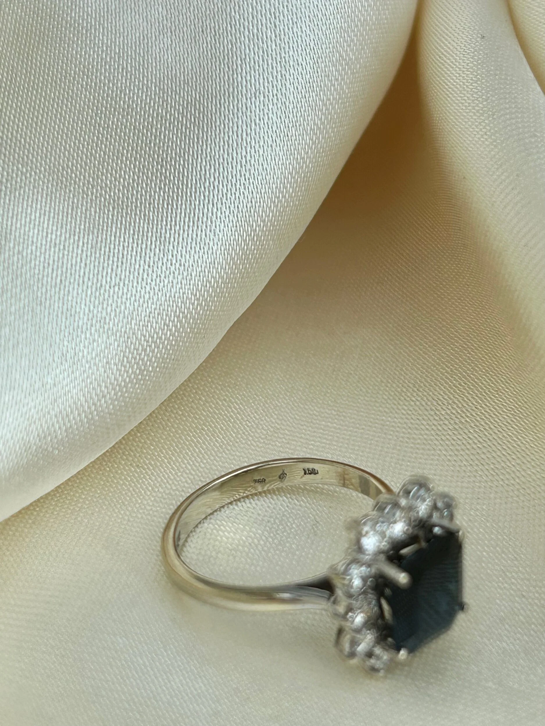 6BE0431C-992D-4AE4-AD90-6B0DCA5B2505