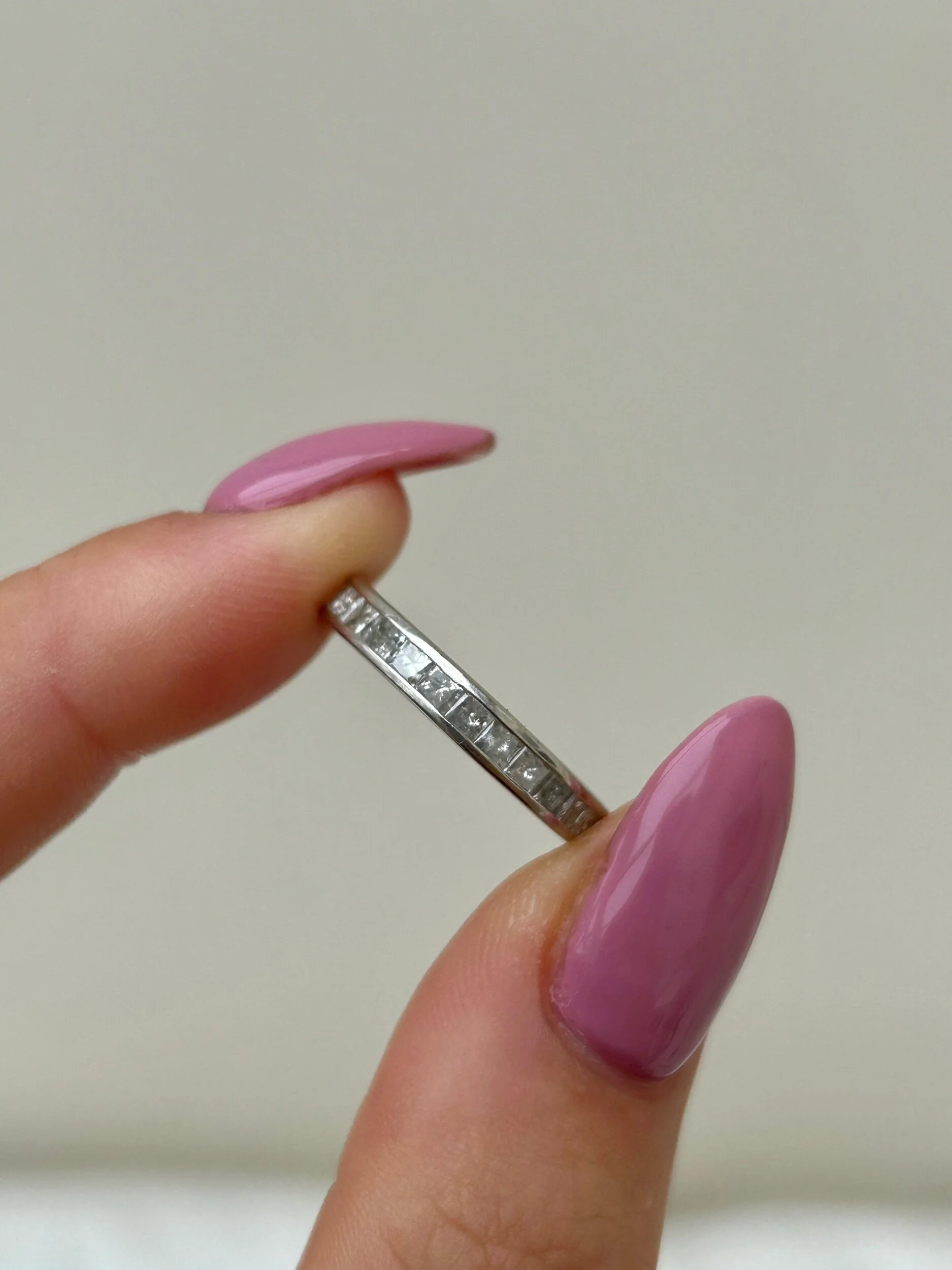 2EC8A837-1488-4083-BA19-F084A1F20E0F