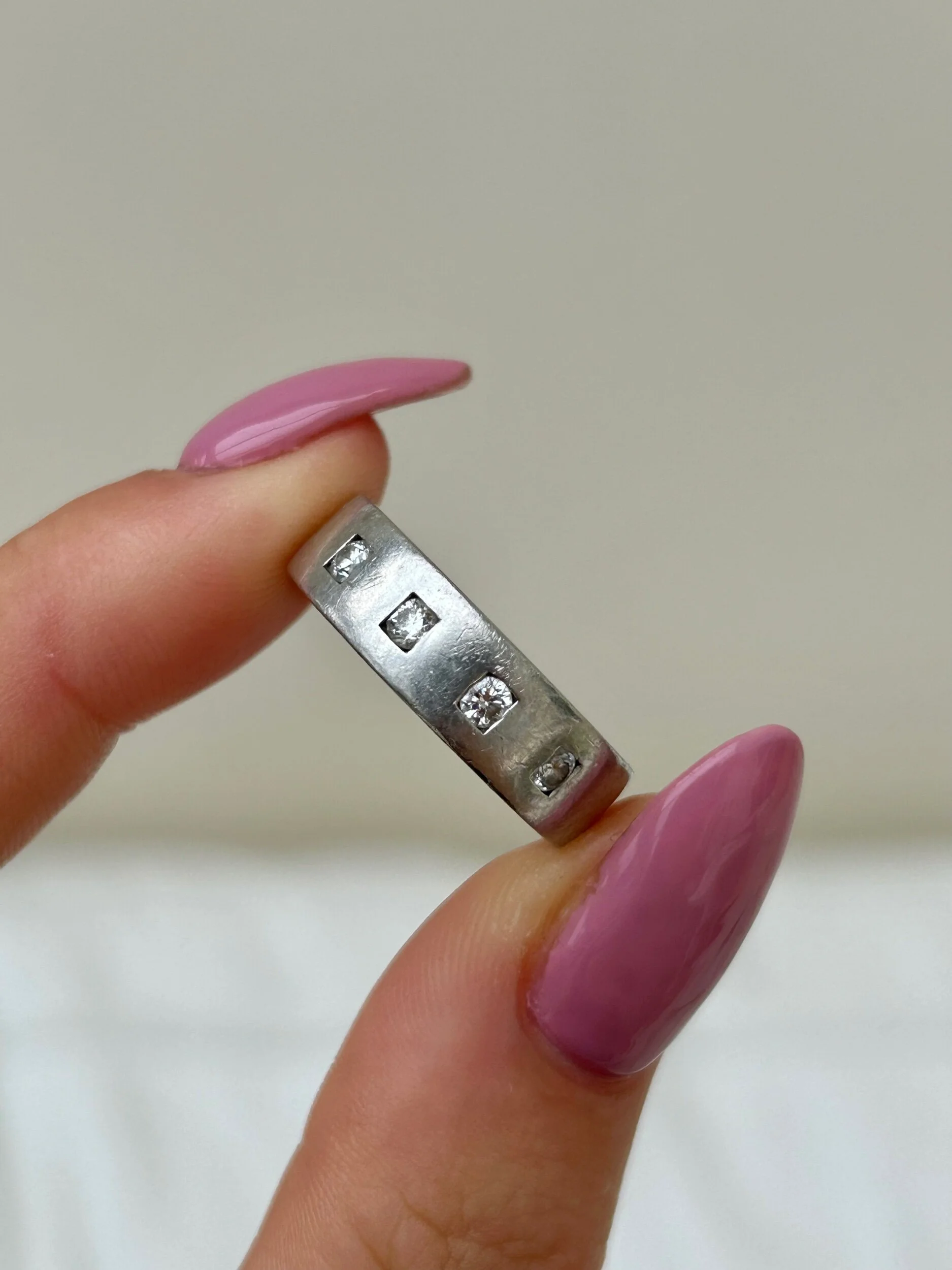 C98CCEC7-E8B6-413F-A27A-B5B899441BD1