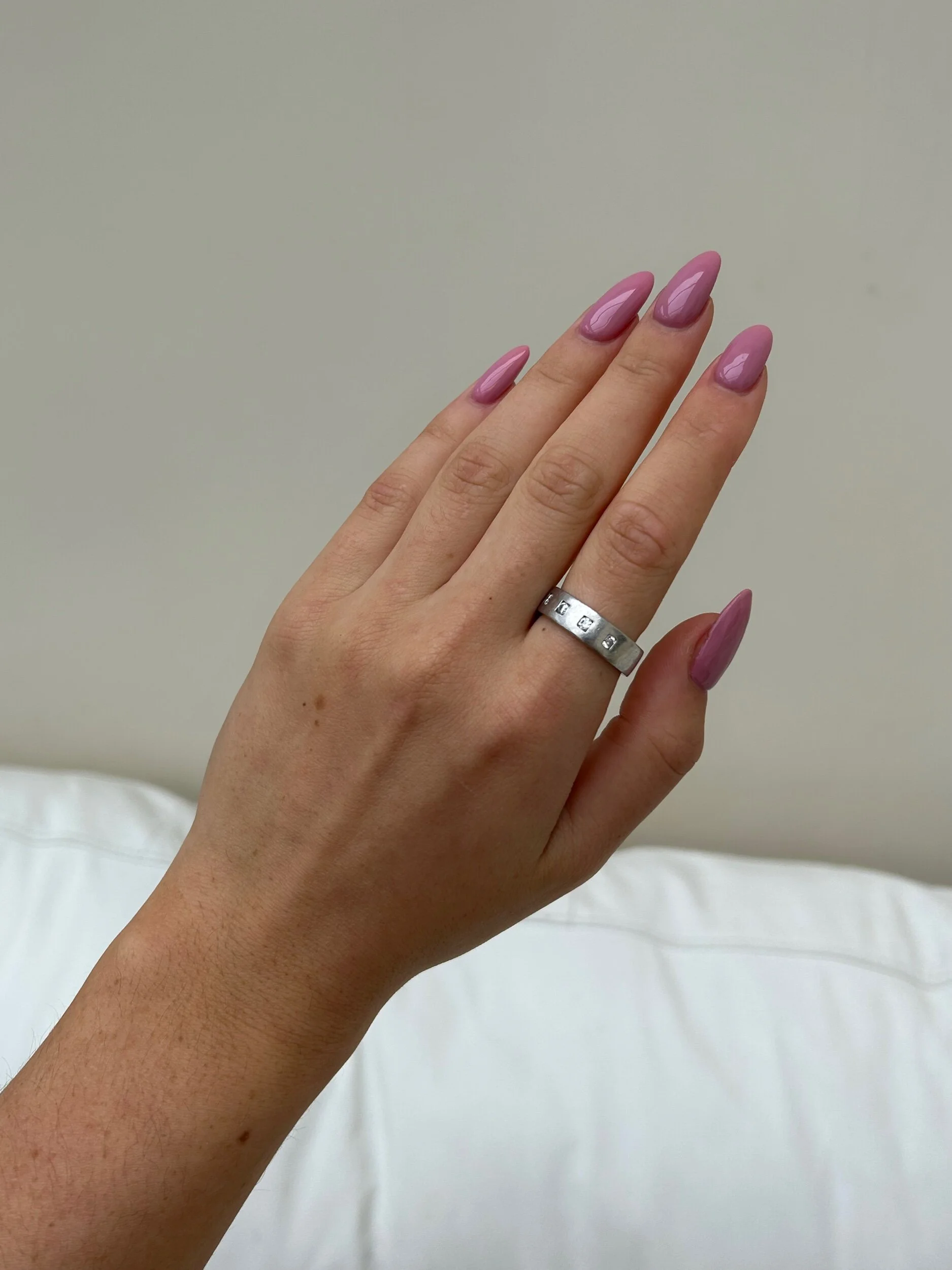 76DBD021-0A4B-484C-BDEB-993326A8098B