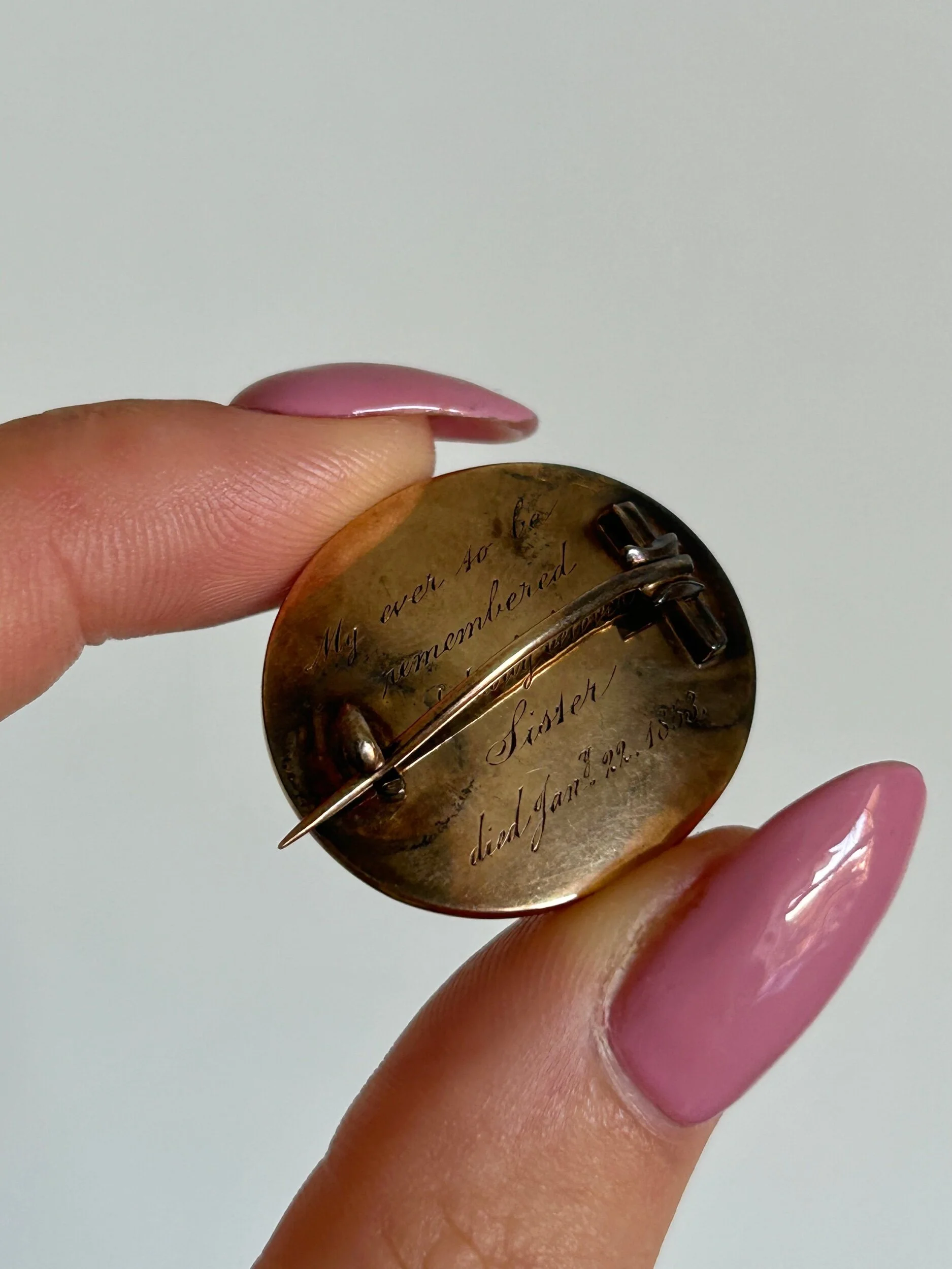 E41AD009-F404-4D57-B530-50A66B8FA8DF