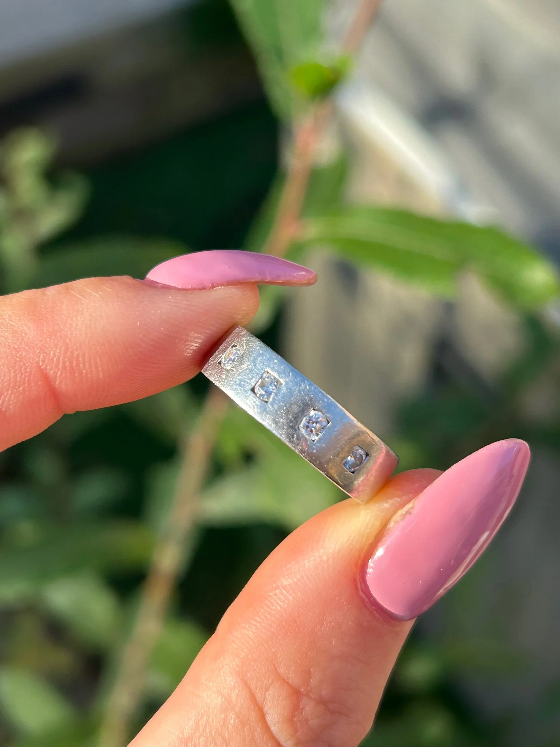 6CA71708-836F-4185-8493-AAD34179E733