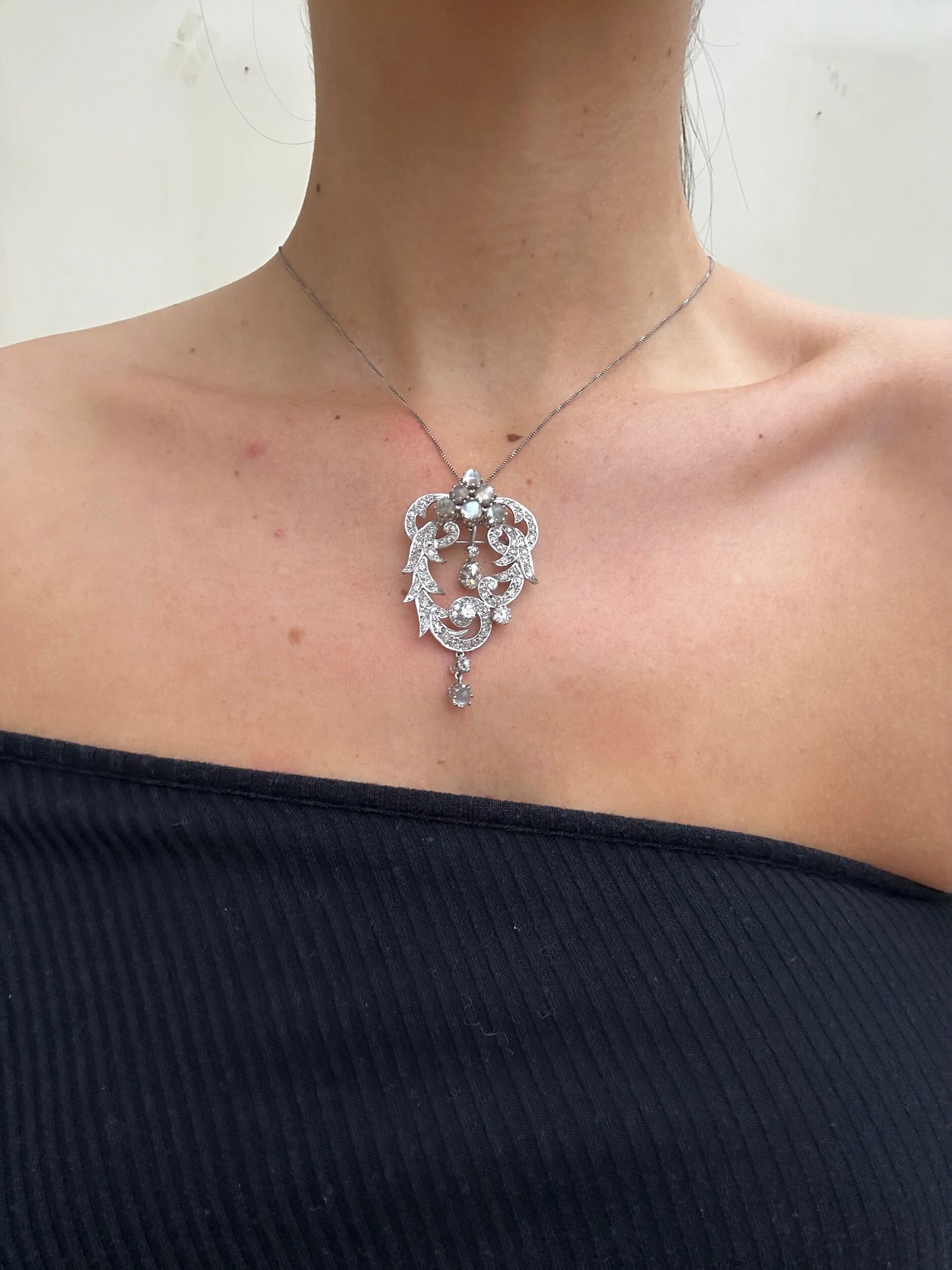 B7B3E2E4-23FF-46F1-8444-045638992FA2