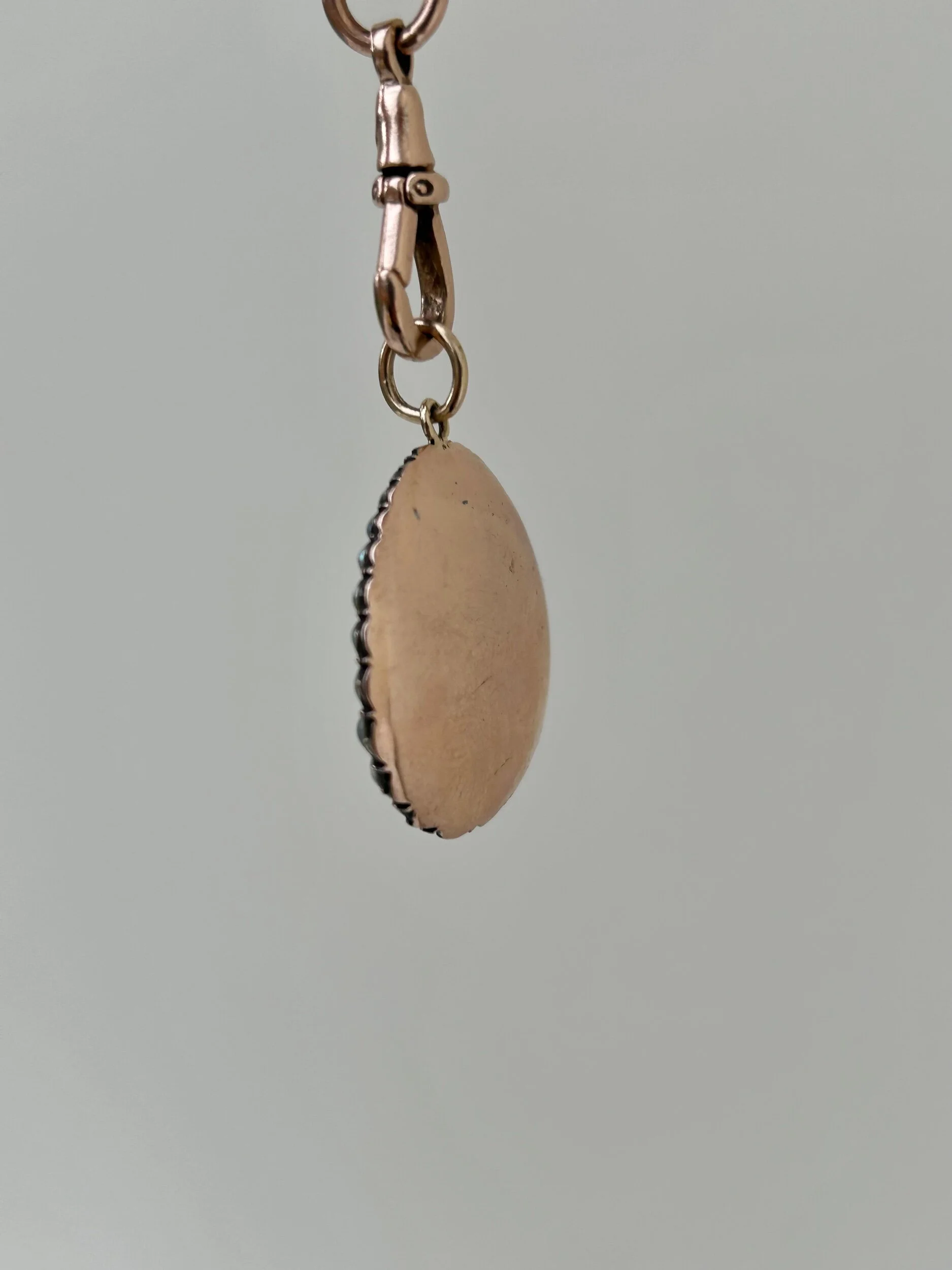 2AA8741B-BDDA-4F86-9AAD-AC59AAE8B82C