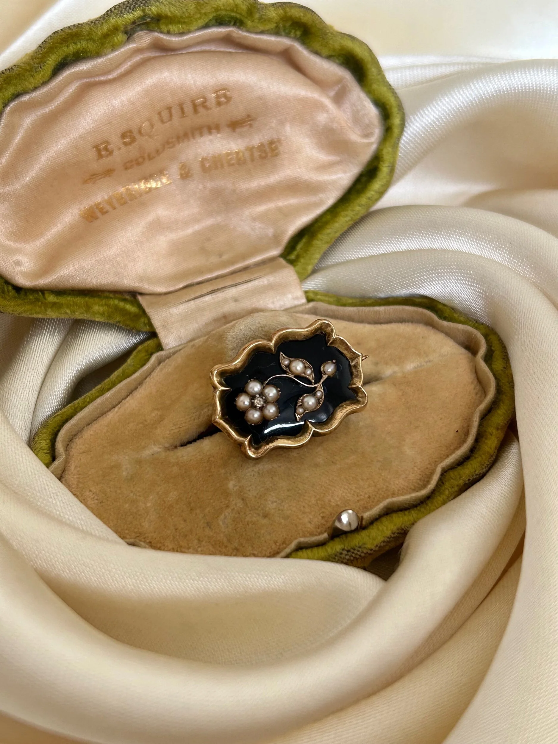 4B5D8CE2-7A36-456A-8568-CFD6CA008986