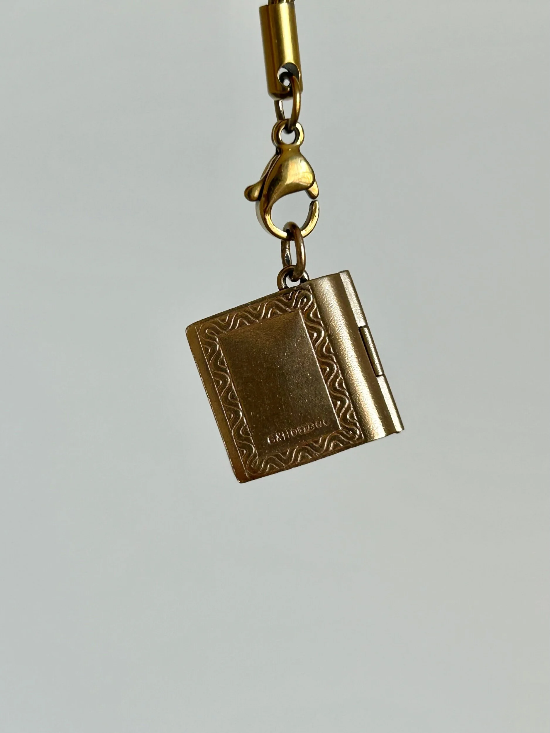 D75DF1BC-22E9-46AD-A68F-95BDD8A69987