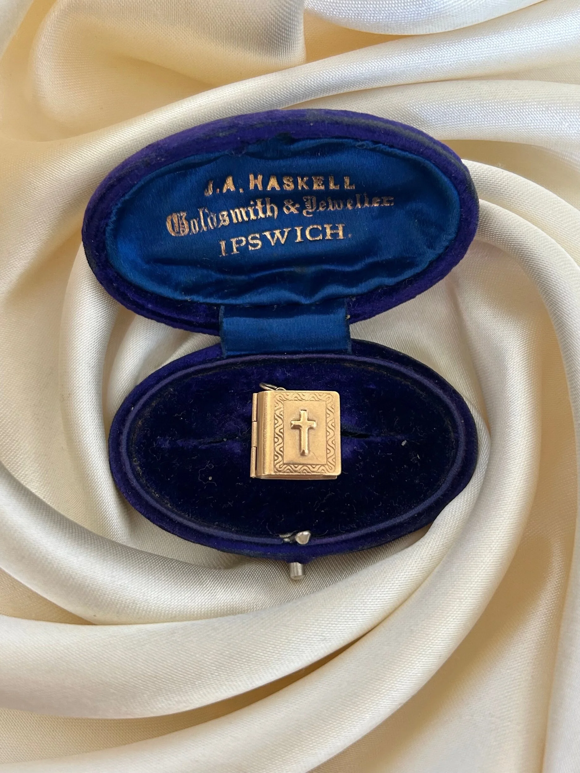 483EC1B9-80F5-4D83-8998-3F608B060CBC