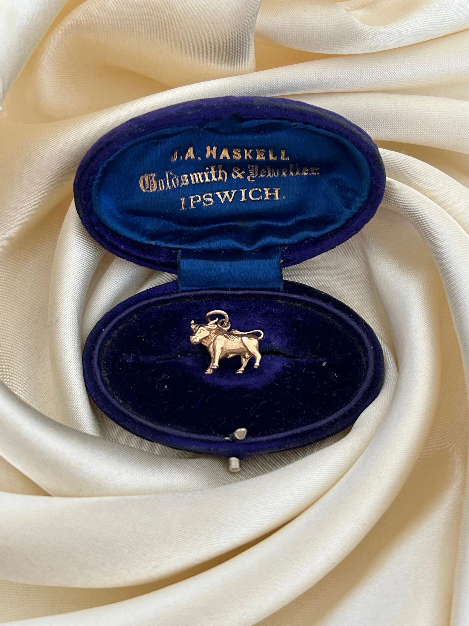 269D9804-7BD8-4F50-8075-49CB32796827