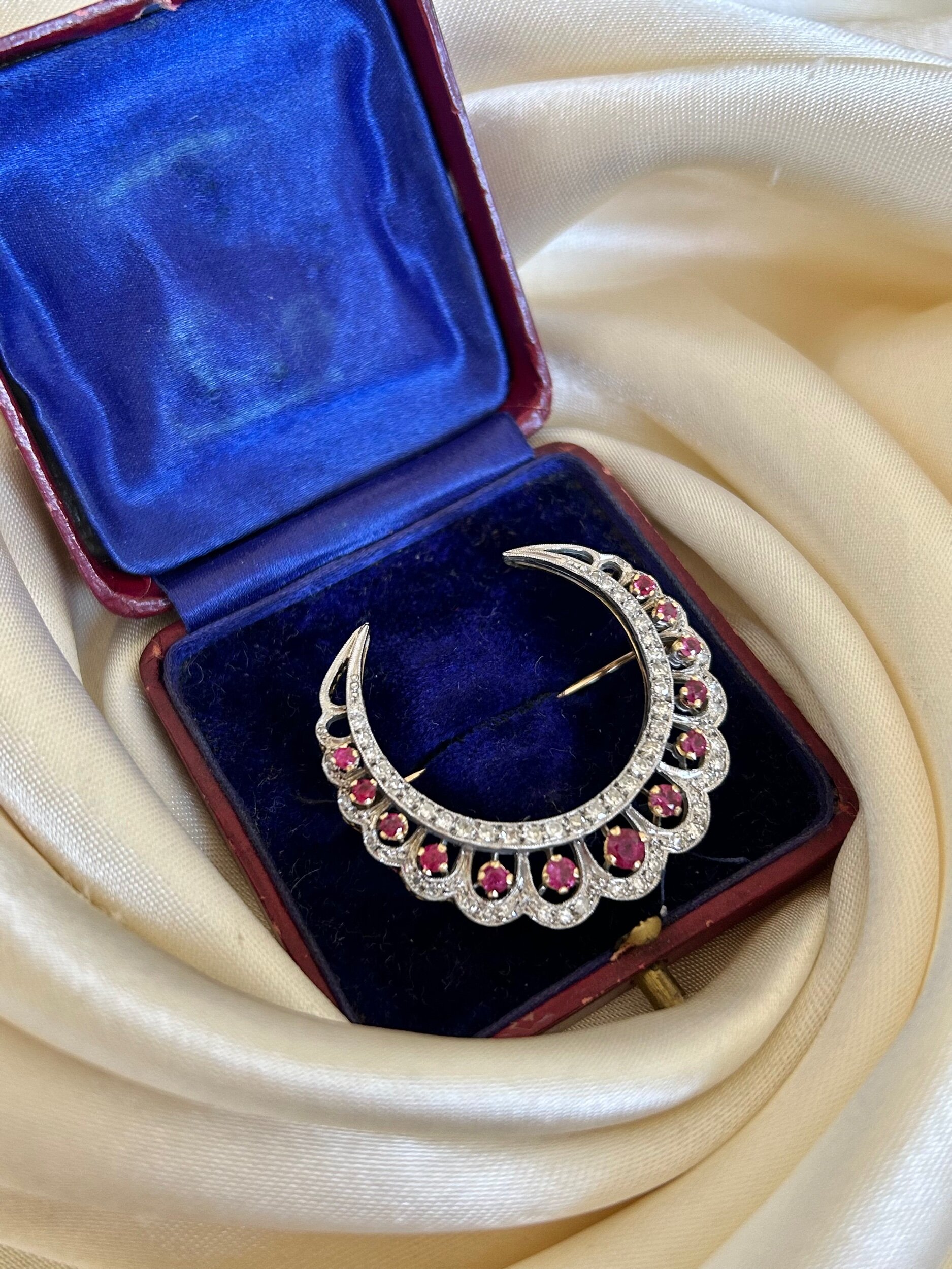 1D0AF5FE-12C4-4D16-9F7B-DF4E0DED8E67