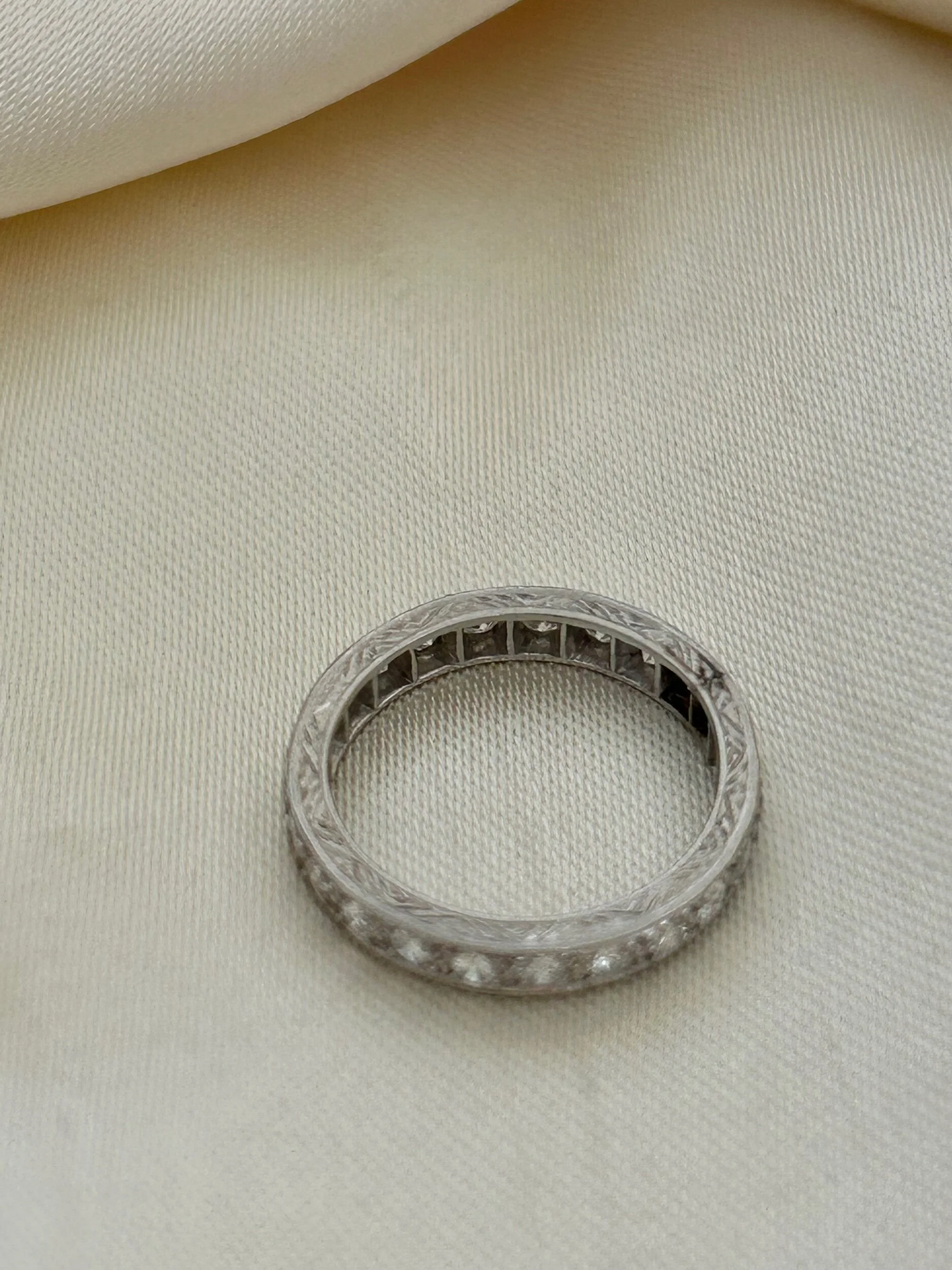 A6FB5F26-B4CF-4567-AFA5-7AB9A7B1470A