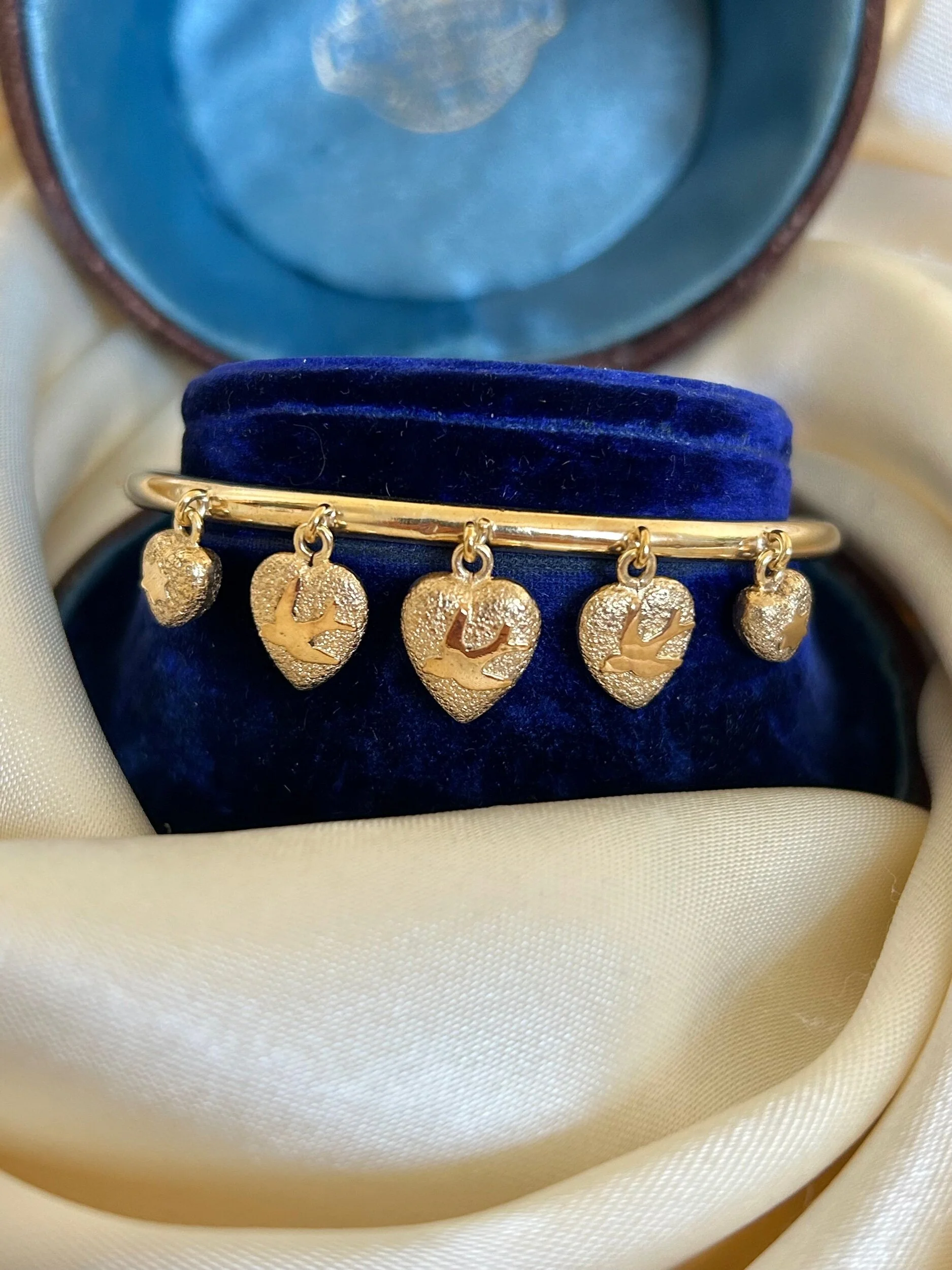 B165A754-E83A-42E9-8DE4-EA04A41225B2