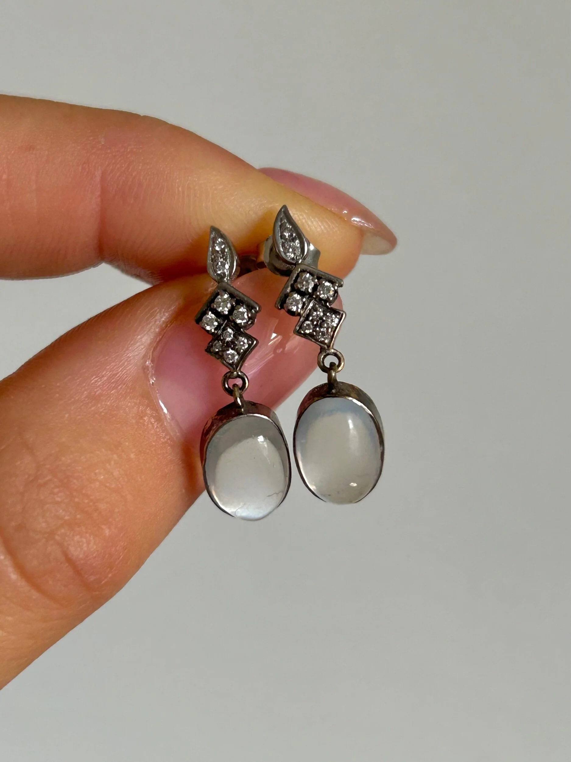 12BD6D77-213B-476D-B4D6-6DB6C789A136