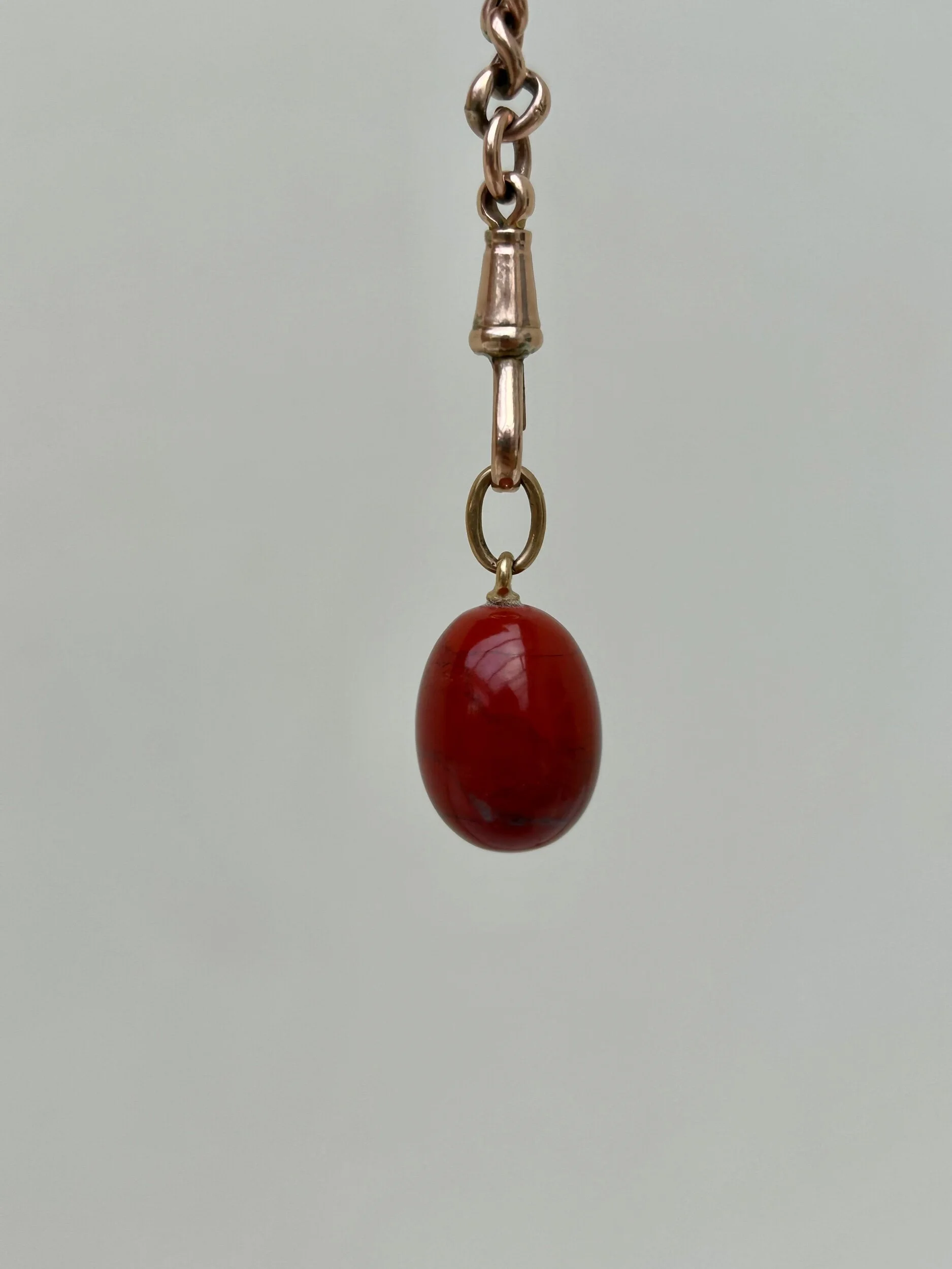 C7B76AD2-5966-4C6F-9F1B-906377BBE60D