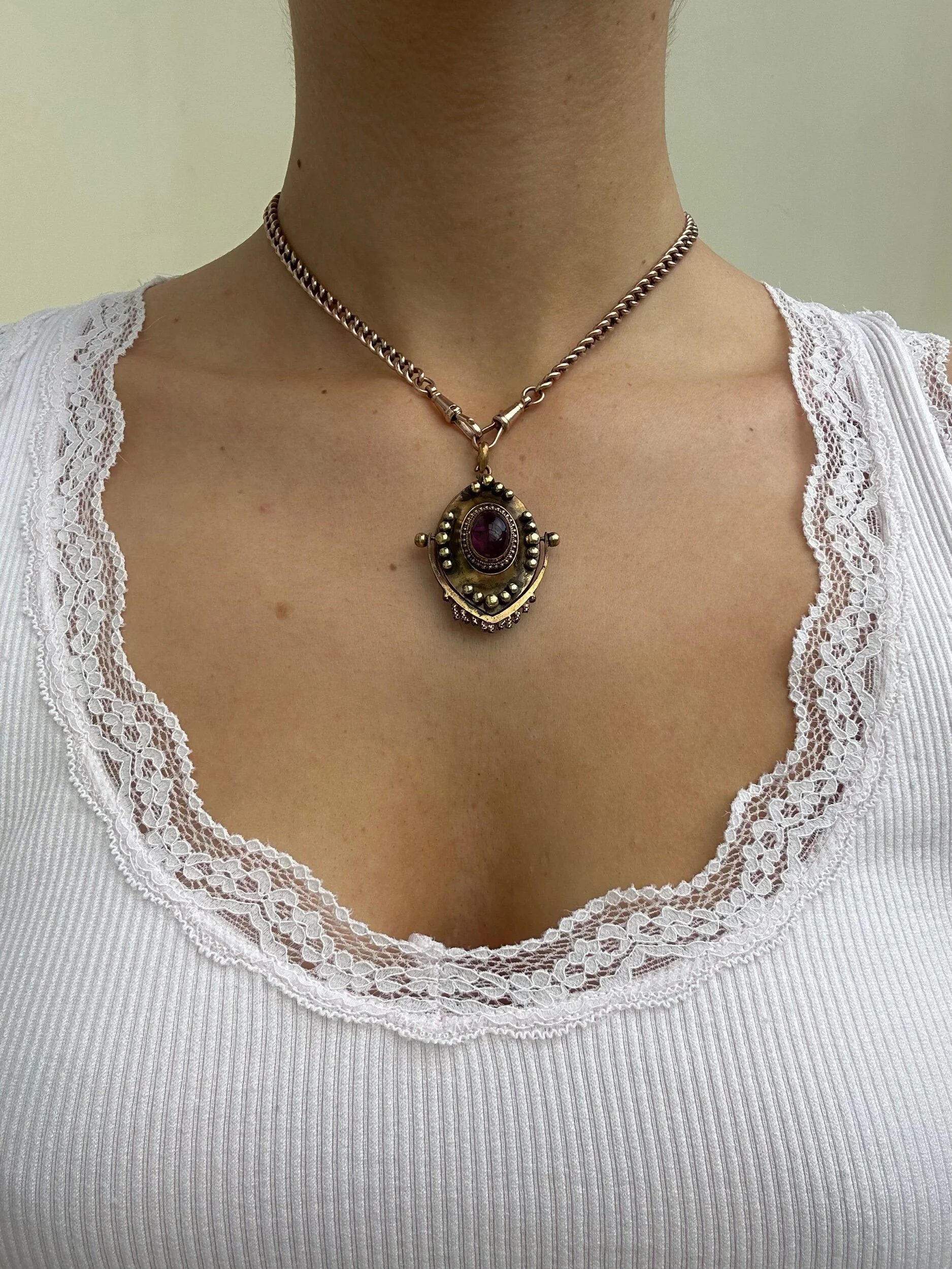 FCEA281B-4B83-43C7-A1F7-518EC4FE4547