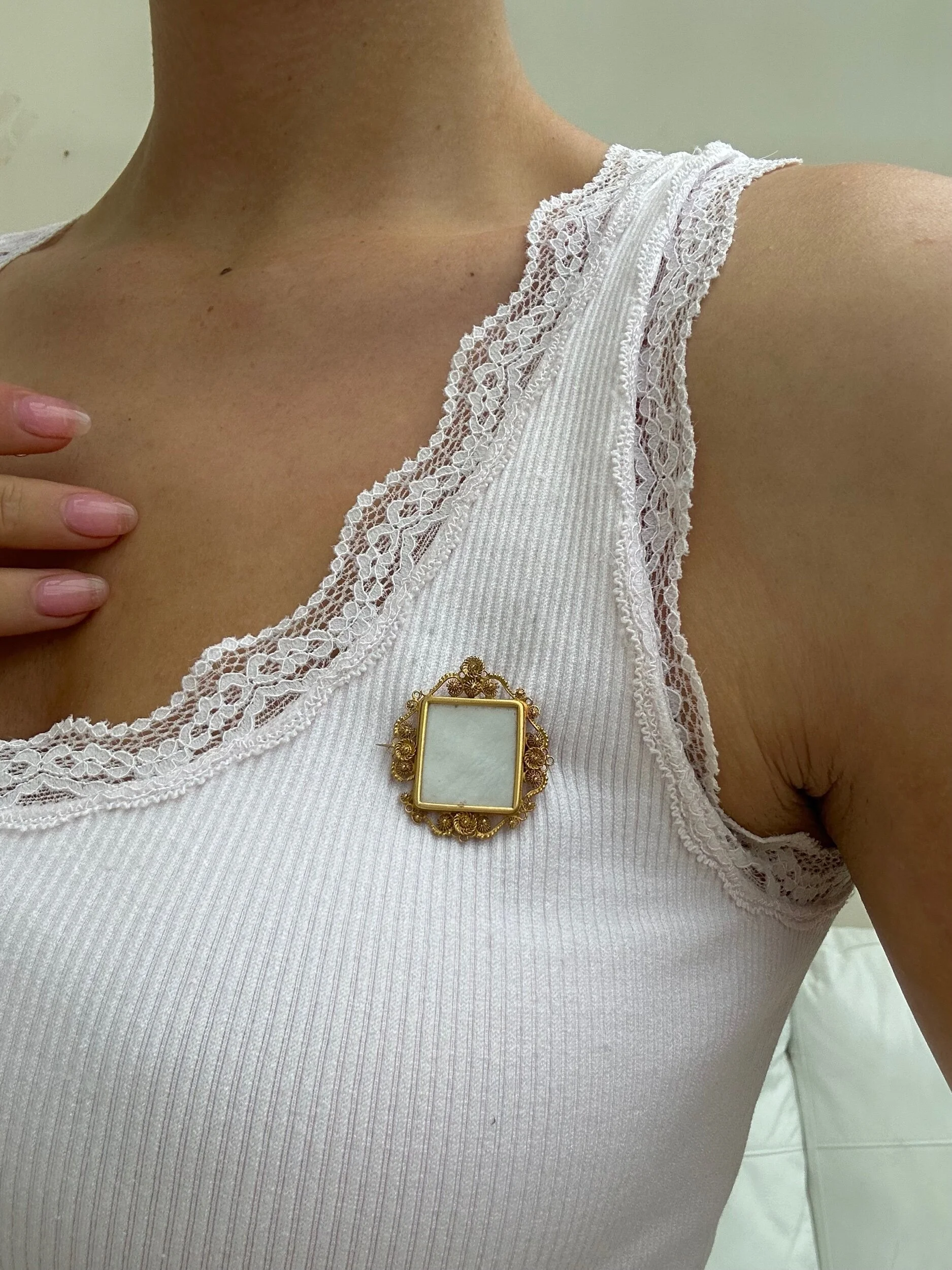 A03D5564-F814-44CE-BAA2-3C036CA196A1