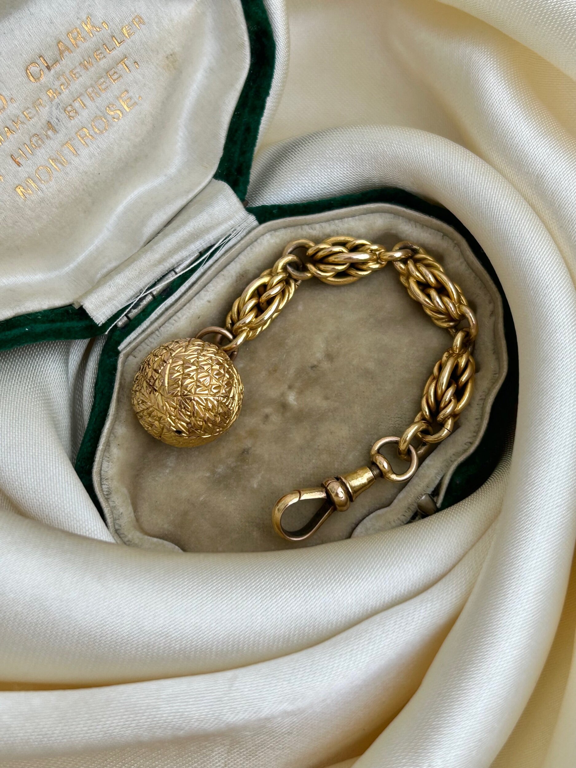 E145DE1F-7792-4639-9F54-6A695BD6092C