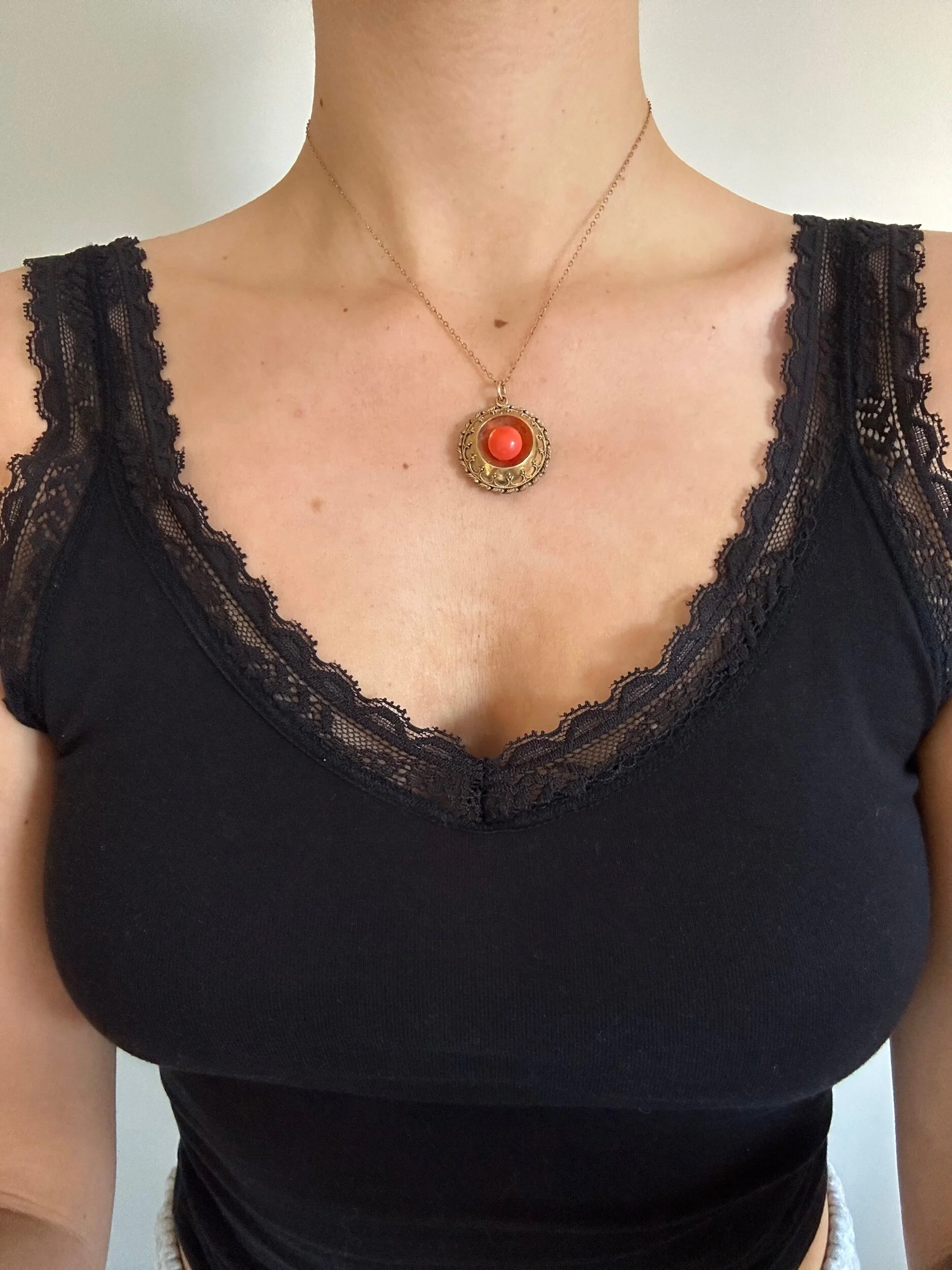 3C32BE30-4F74-4CC5-9284-32AADB61BD70