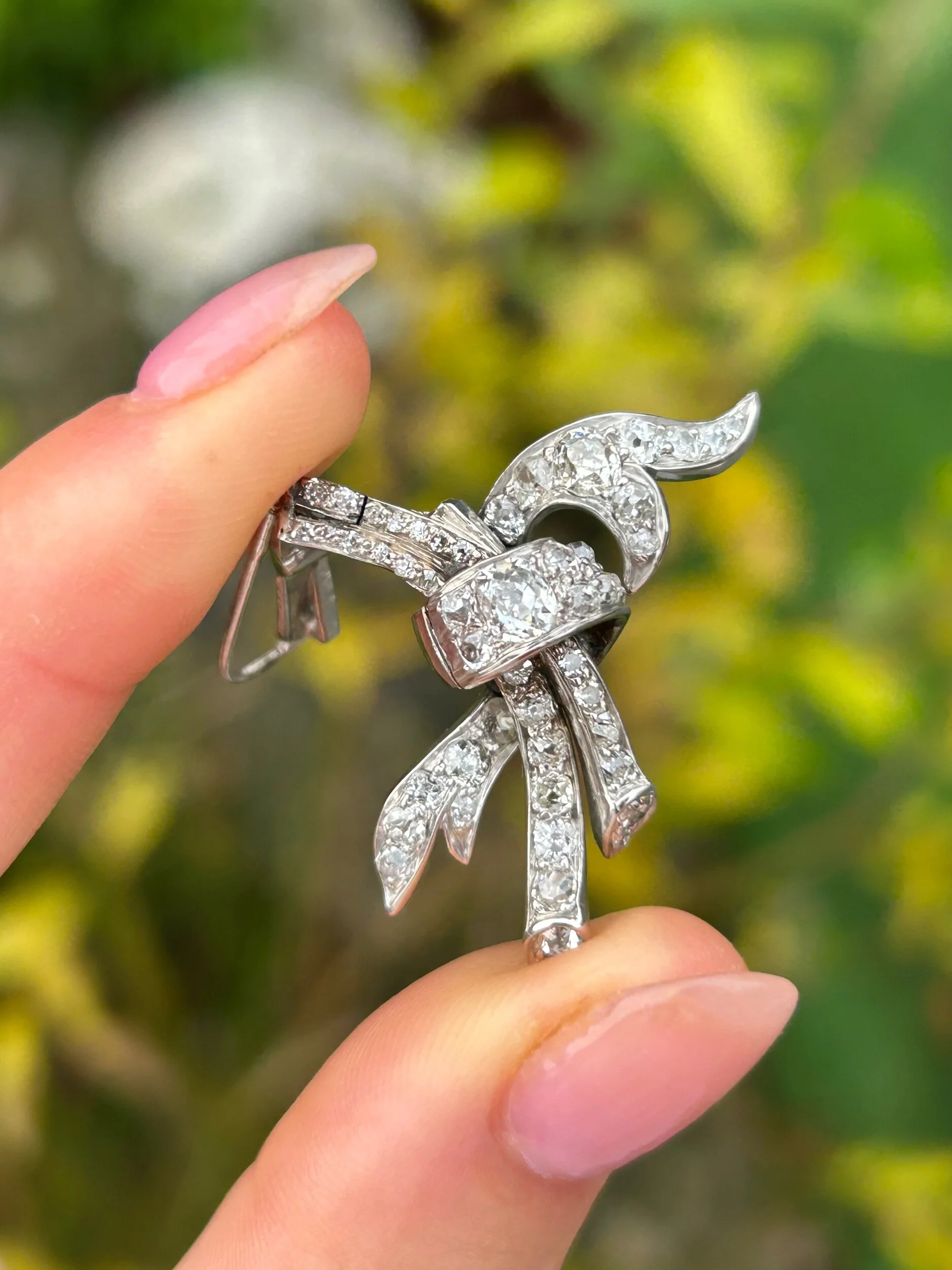 46AFD7C4-ACEB-4626-9963-576AC49D87AD