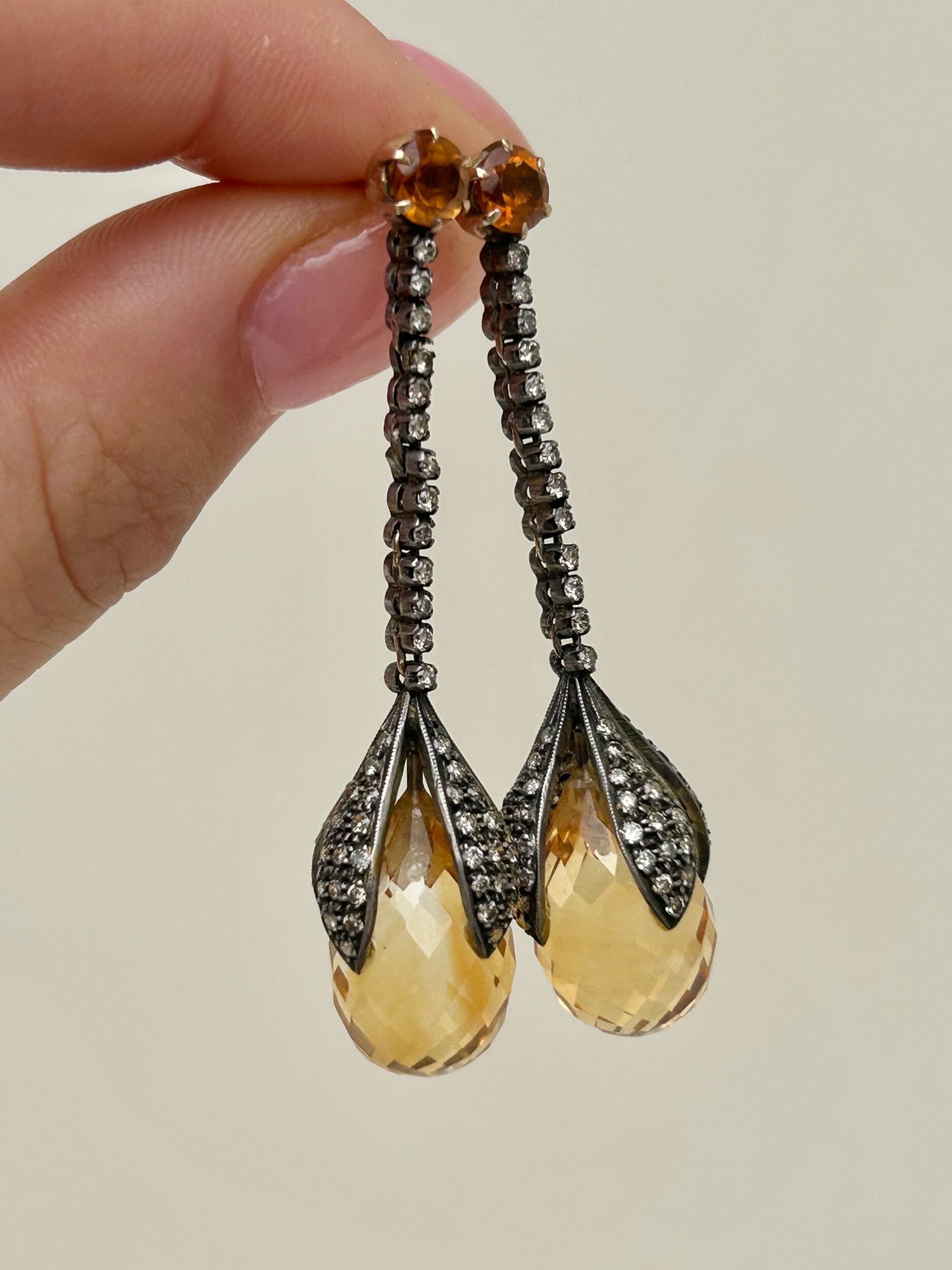 126805B4-2812-4804-AF39-CEBD94D63690