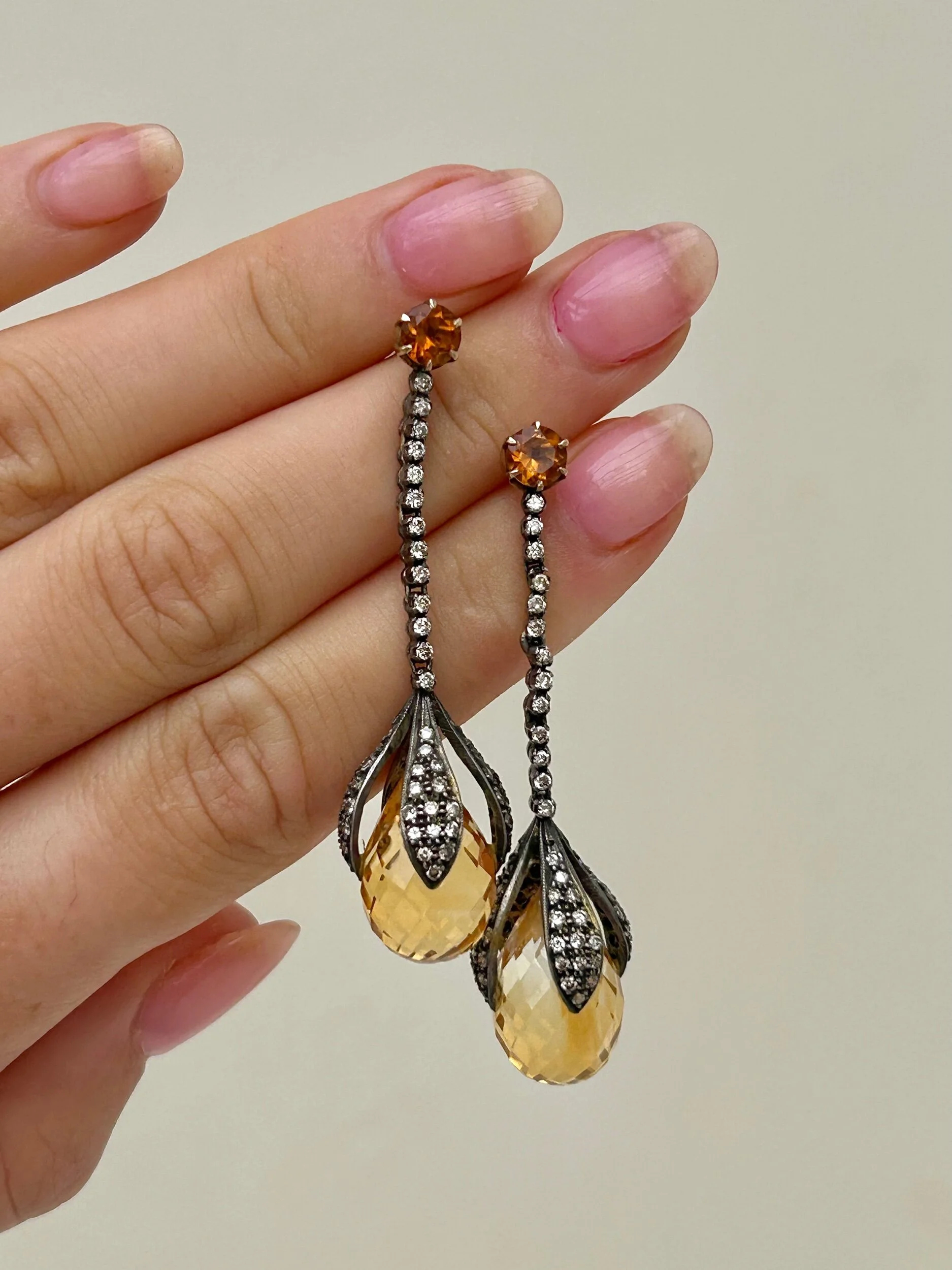 67BE77A6-261A-4396-A7CC-ADE4473B25B7