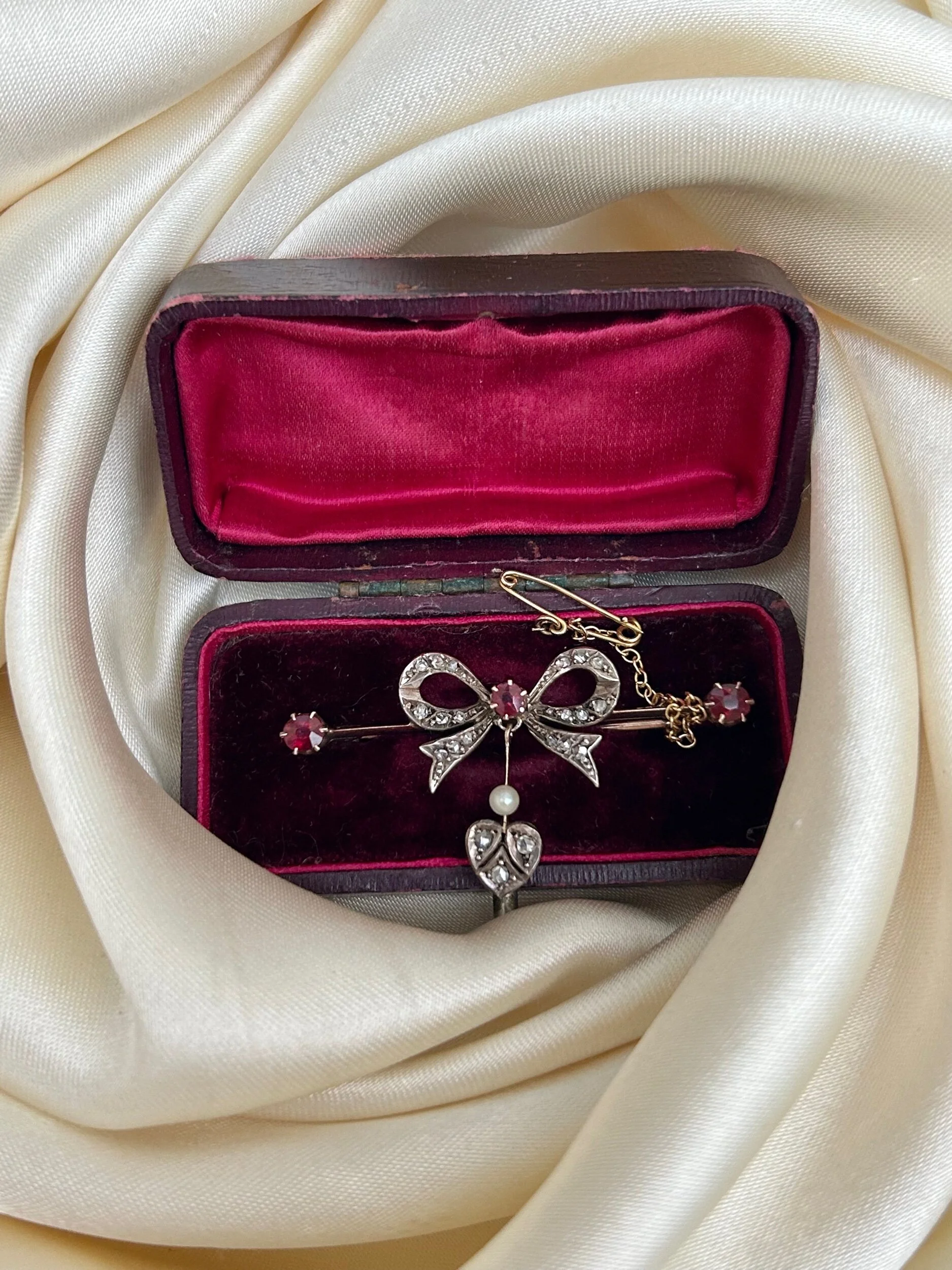 A08D193B-385C-4F05-BDE4-094822B9C25F