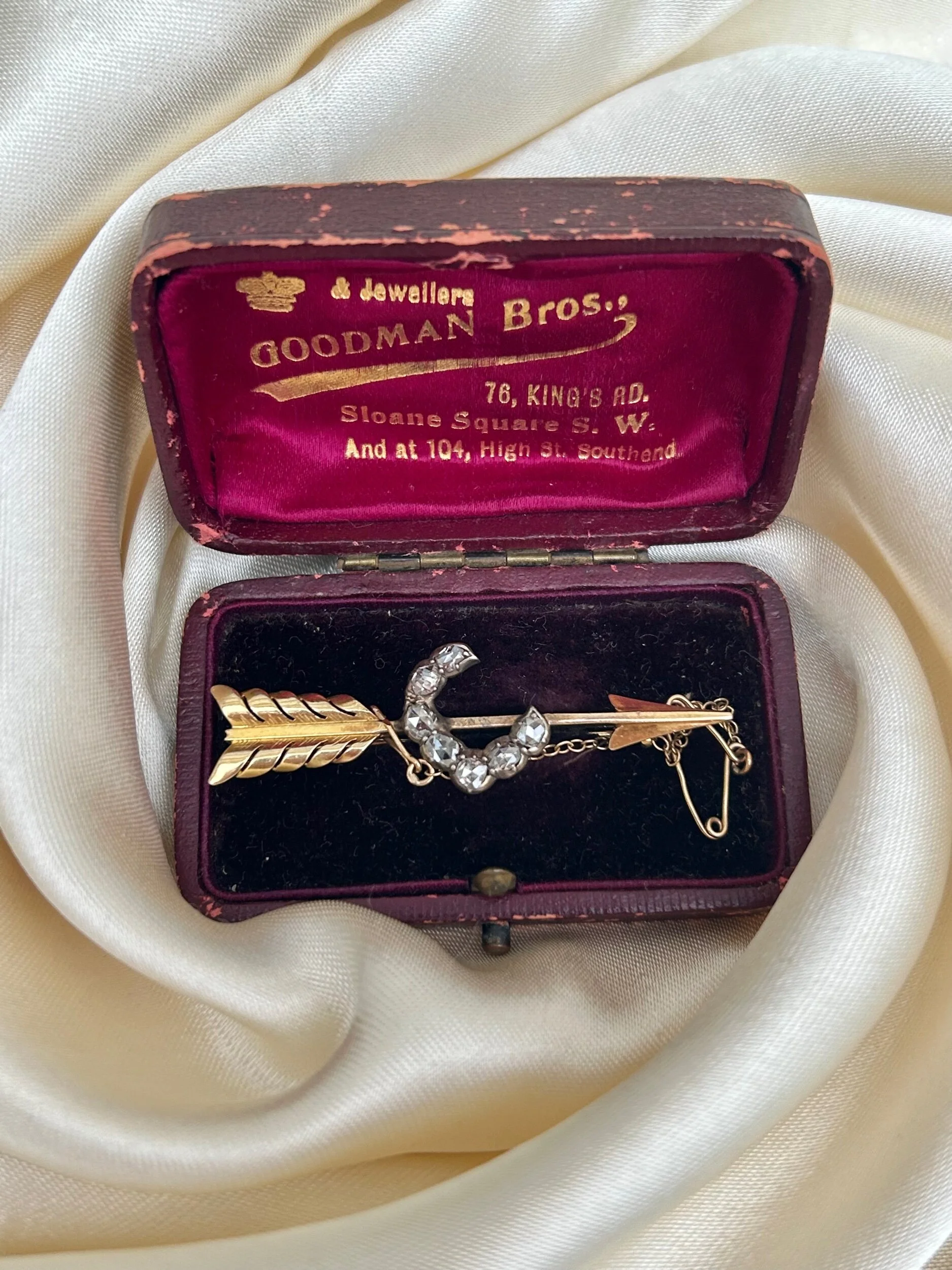 3C482D76-C0EF-4AE6-965F-70AAE4D17648