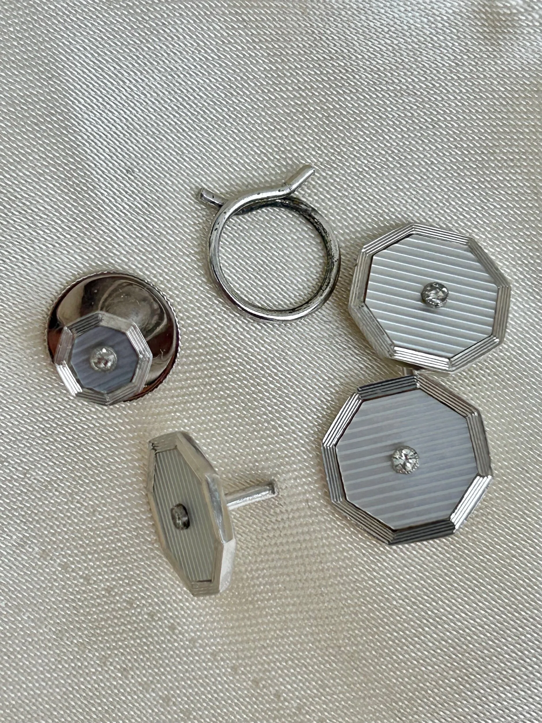 730322A3-8E33-43DB-A1D6-1FF6B49E9EF7