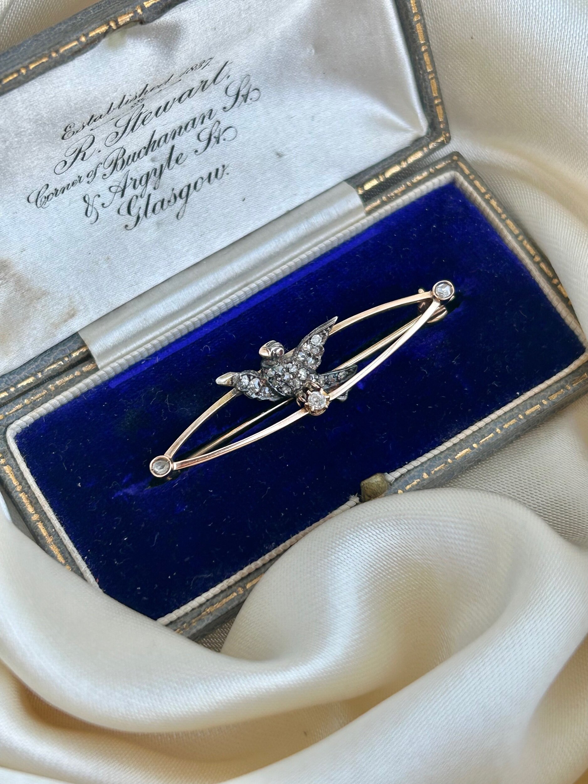 F966828E-1D04-4B4D-80E9-0F28A0C9ADBD