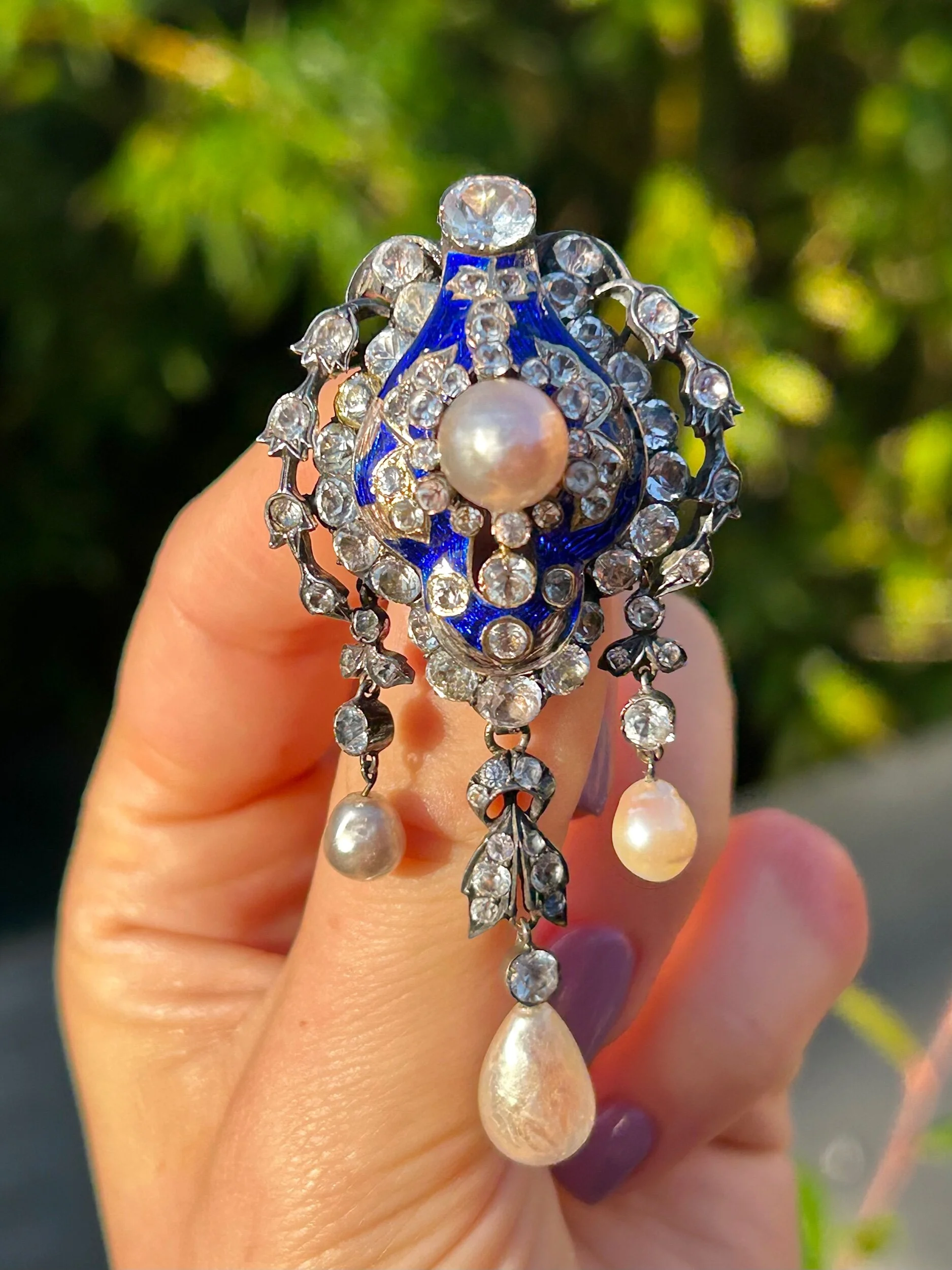 9FB1EB9A-AD6F-418A-8AC2-E413EE91908A