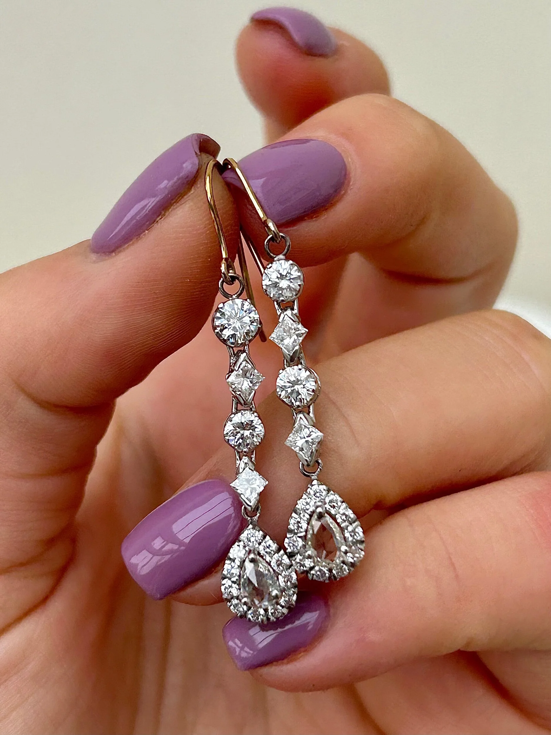 E247DECA-0E5D-4C94-90BC-63297A8828AF