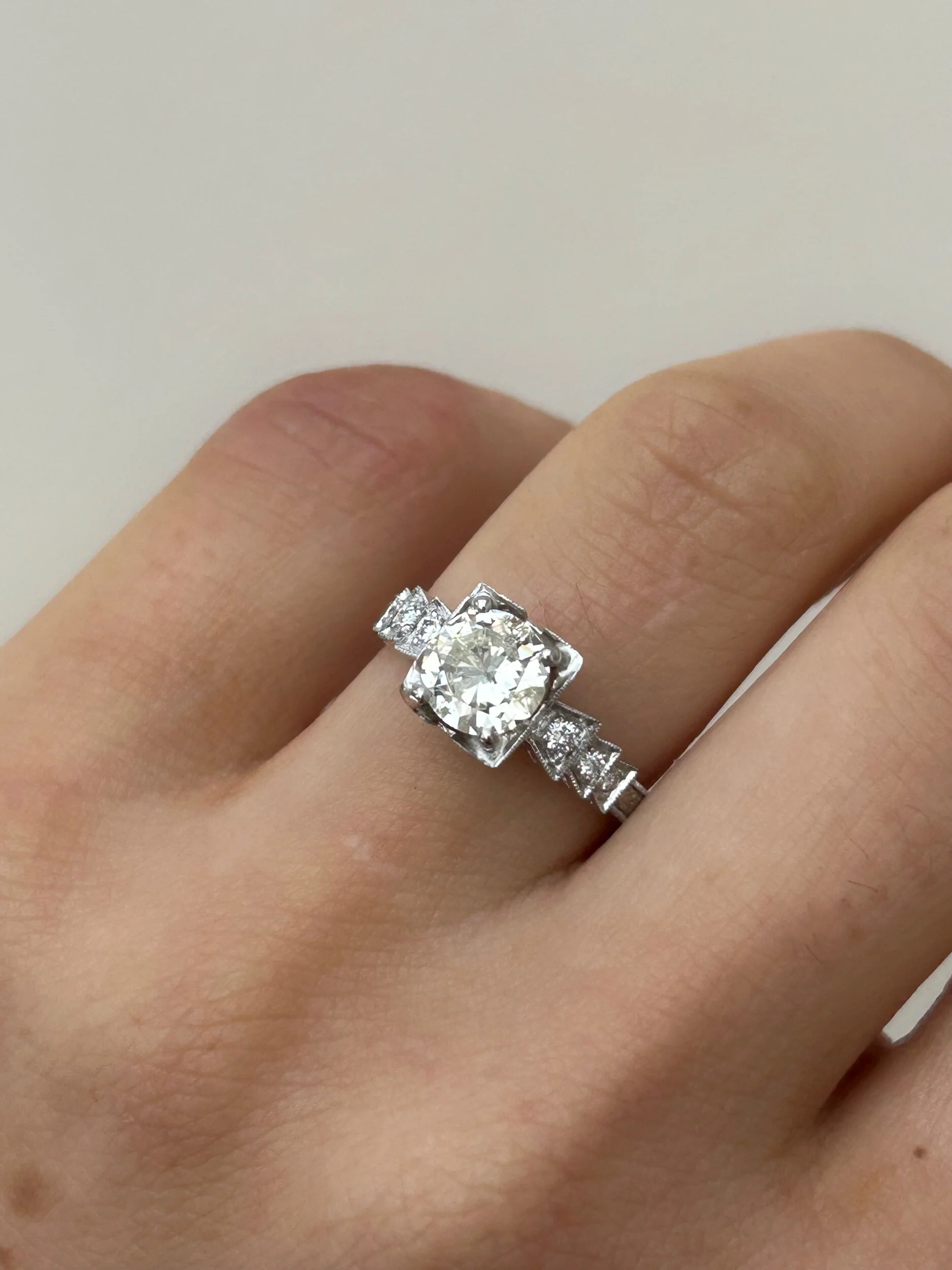 57922DB5-35C1-4F4A-988F-47E807A77F92