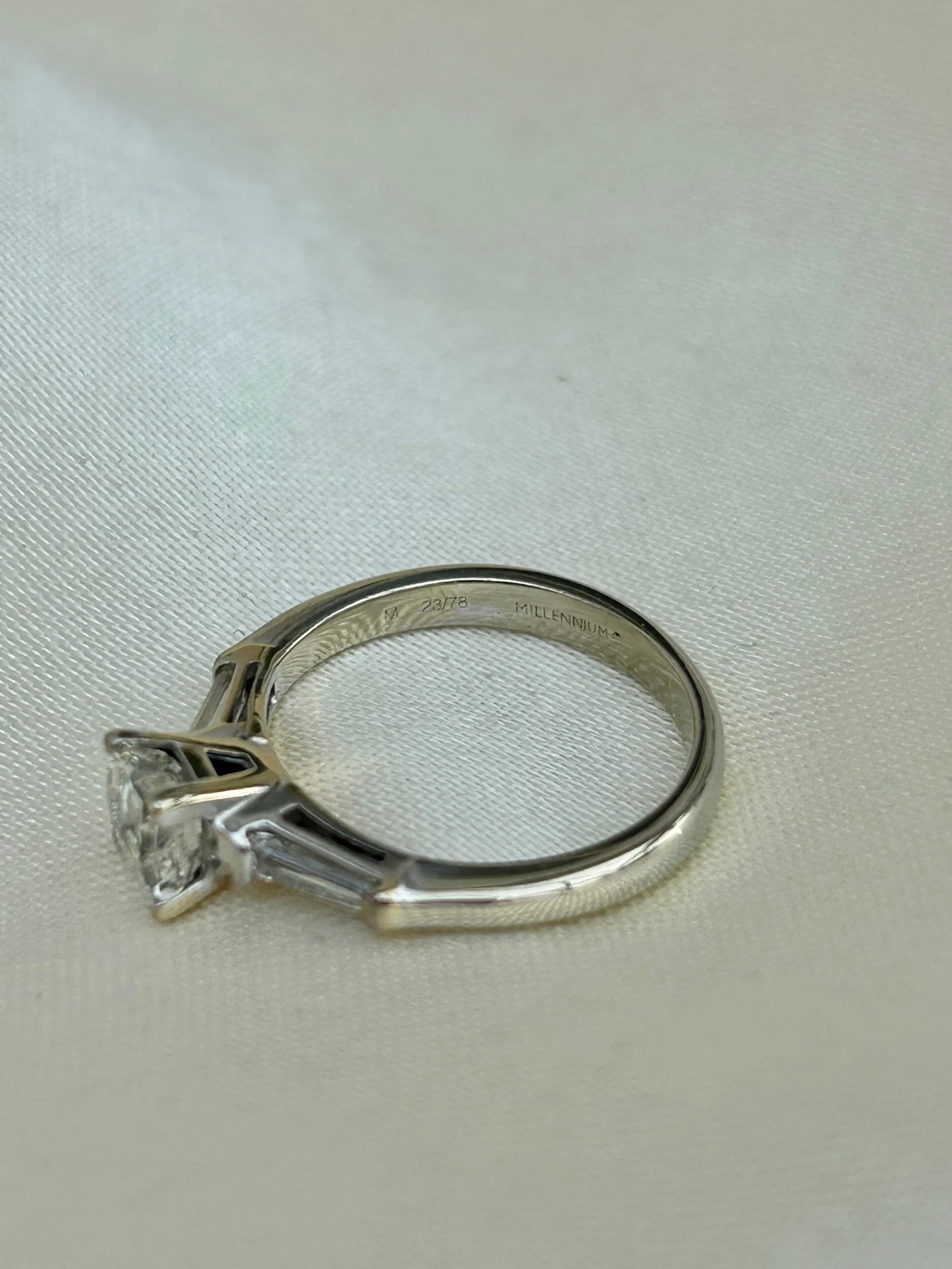 D0178C04-8C5F-4E93-8733-3AE1983B7334