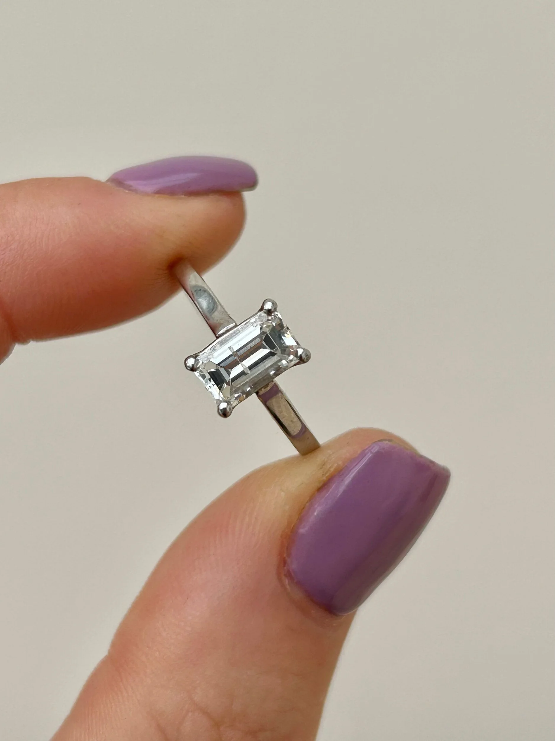 67BC333C-C52C-4AAB-8EF1-B277E3565C8F