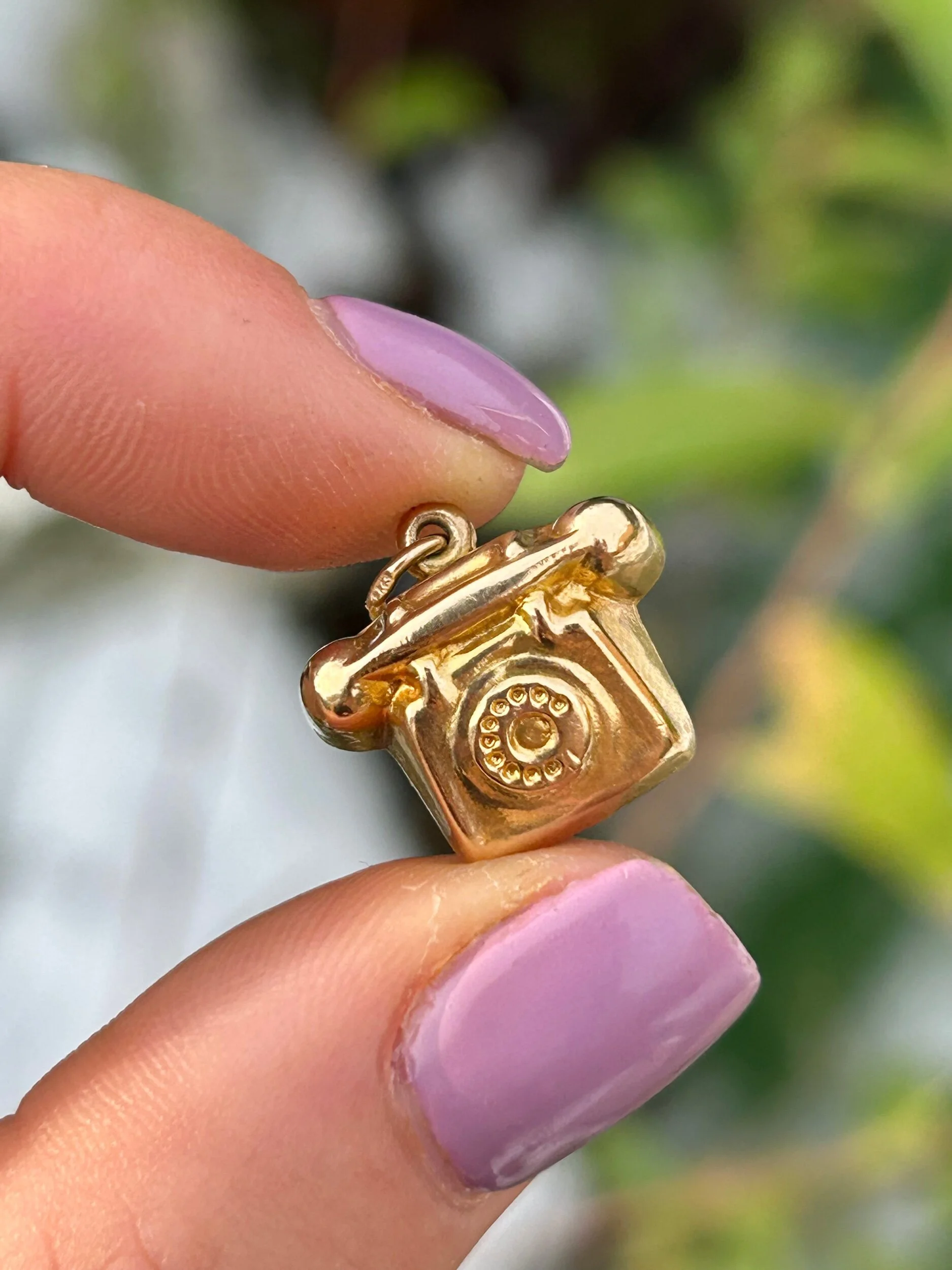 B8A194B9-A325-49B9-9041-7B7EAE7CD21D