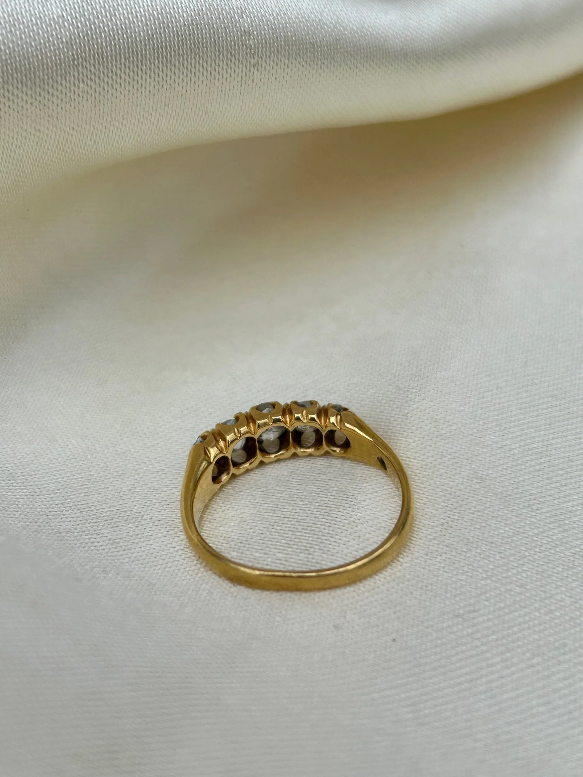 8D4C8A57-C764-42C6-9DAC-54C15EA63514