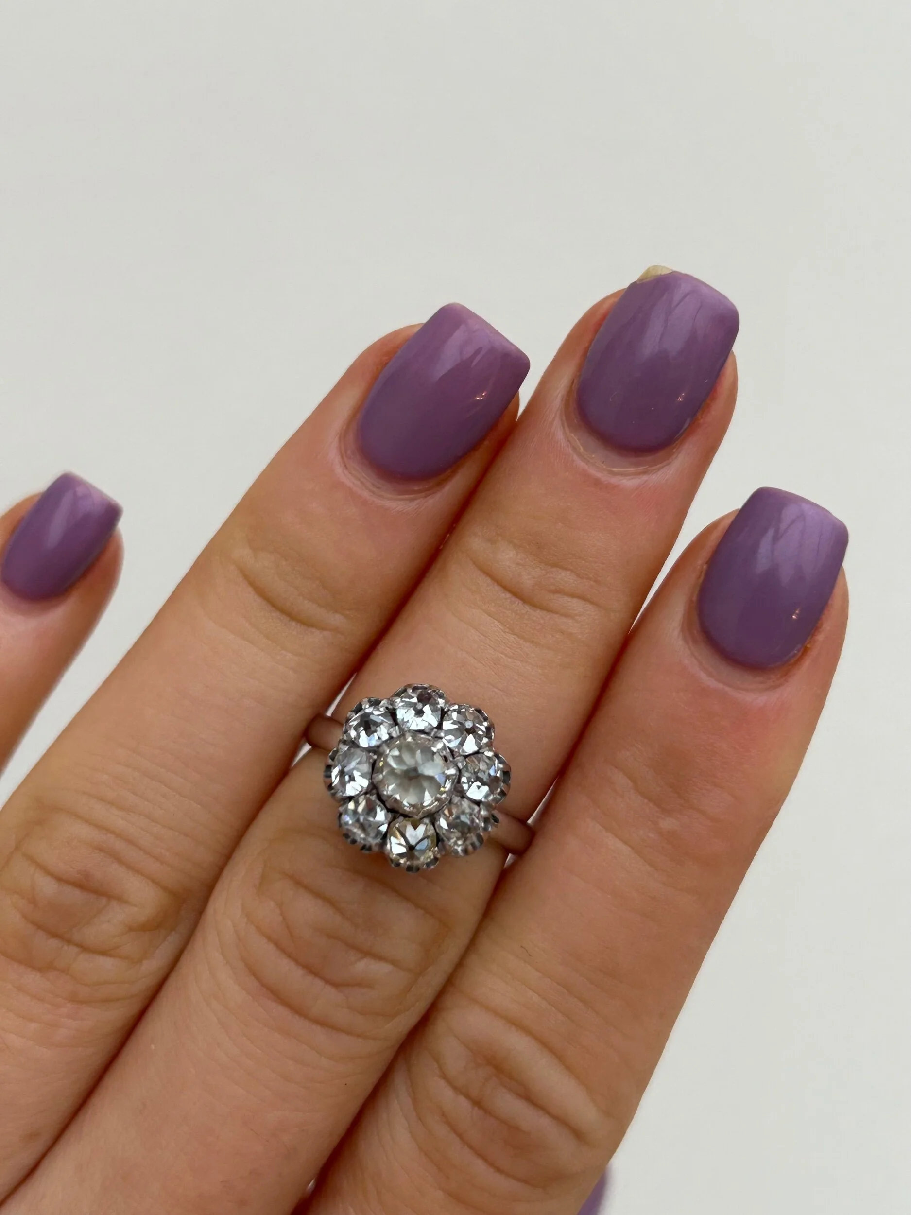 B63A00B6-BE7F-49A5-83CB-AEE0DDDF2232