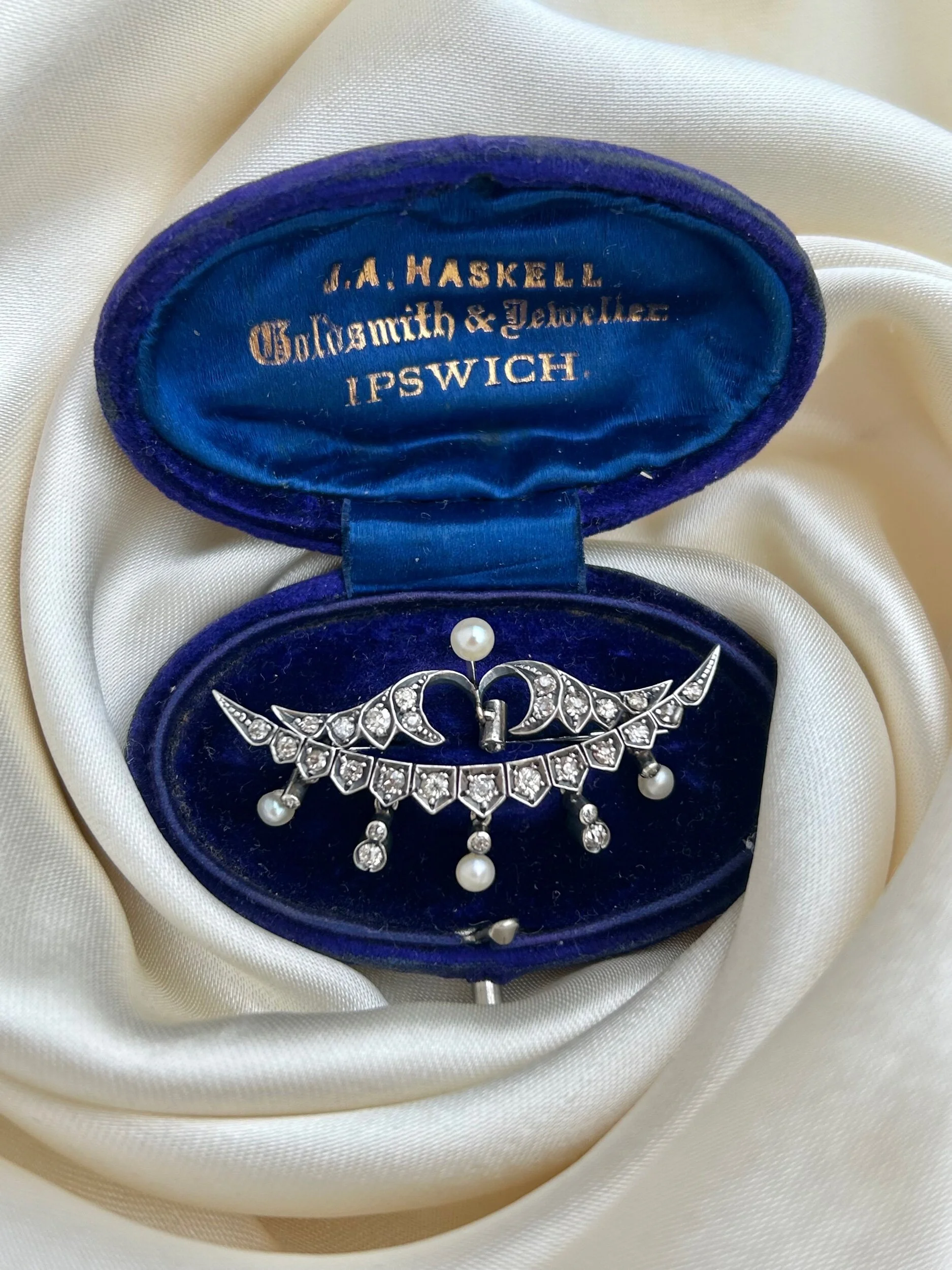 6BDE54F8-F515-4281-8DBB-A8BD93BEFA68