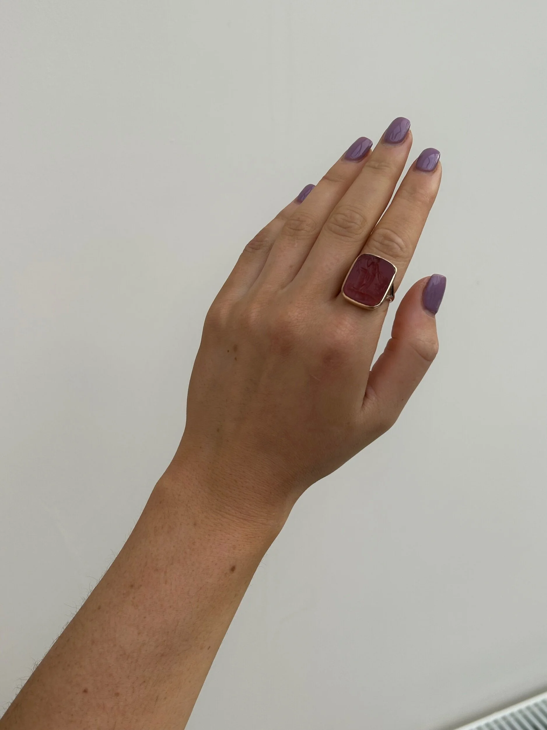 EFD3B64E-5EAE-456B-A1C6-2B0BC3E4E27D