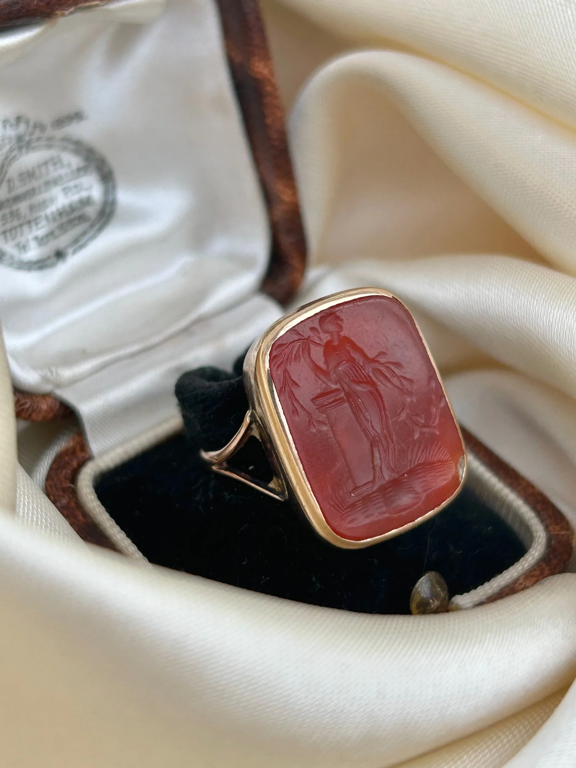 55DB85F7-FEC2-449A-840A-BA3DB1ECFCEE