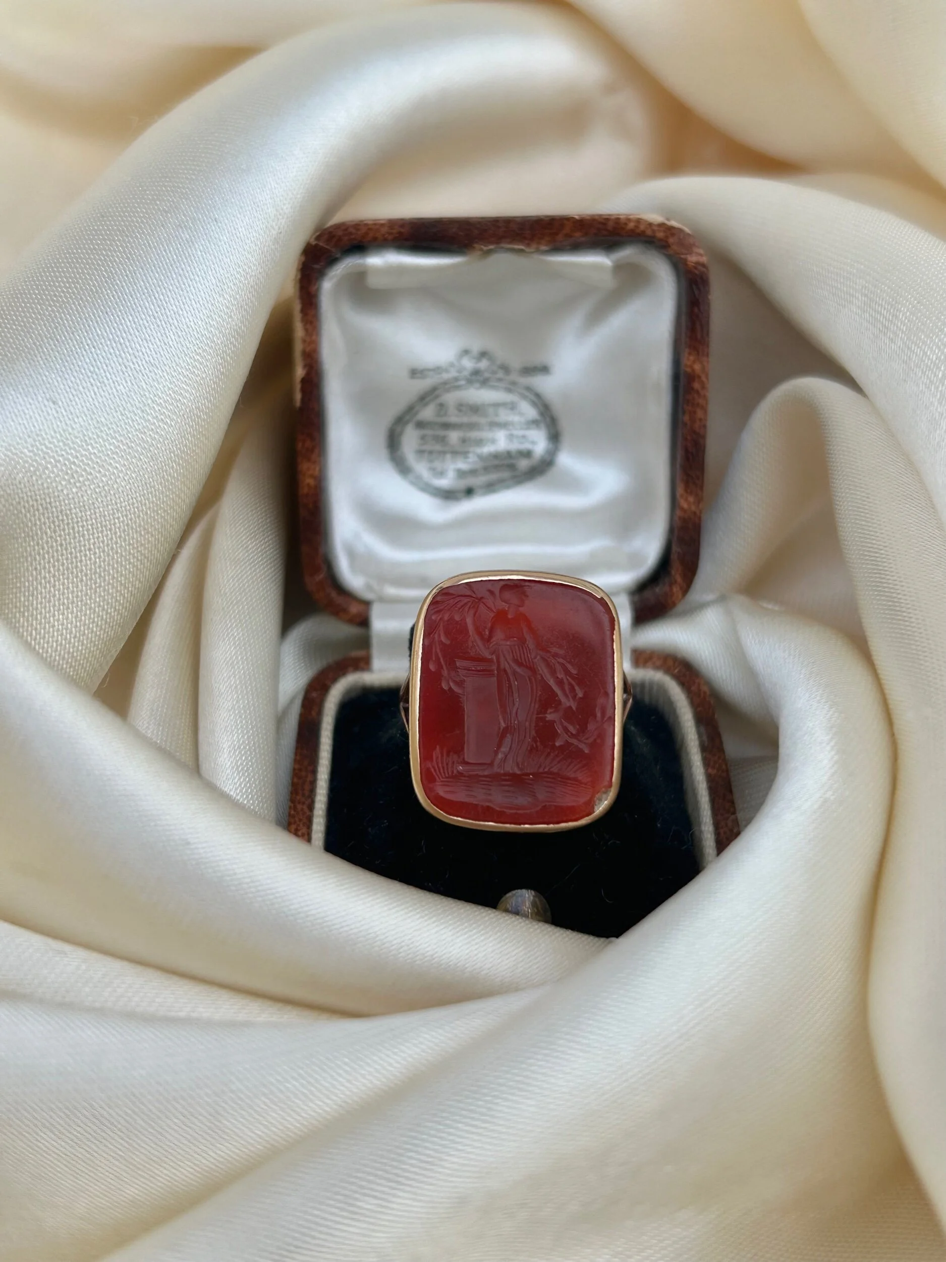 F642360B-0DF3-4313-BC64-86911FBD330A