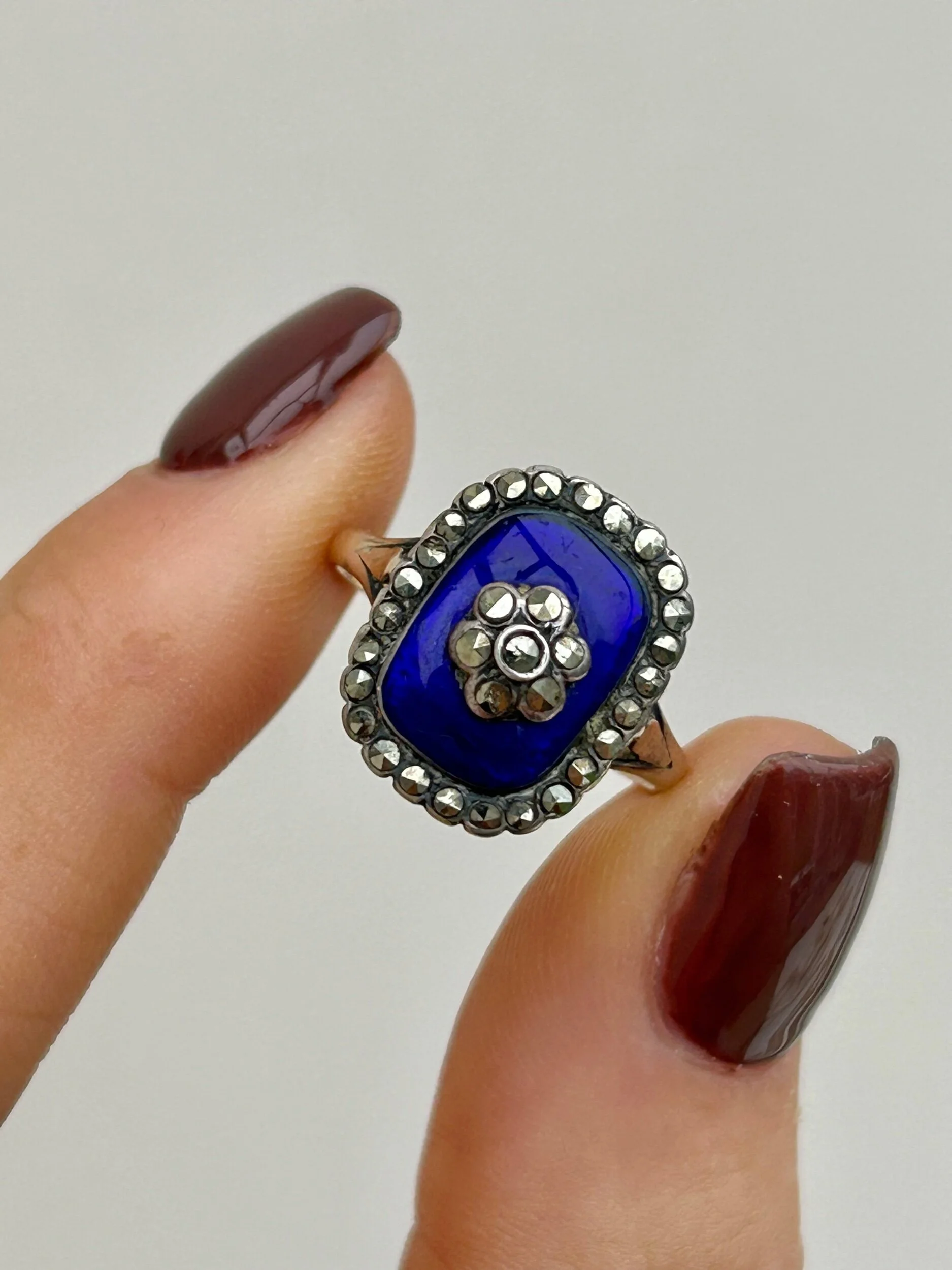 855C6236-6417-4C1D-9B6E-A8E7C16C9620