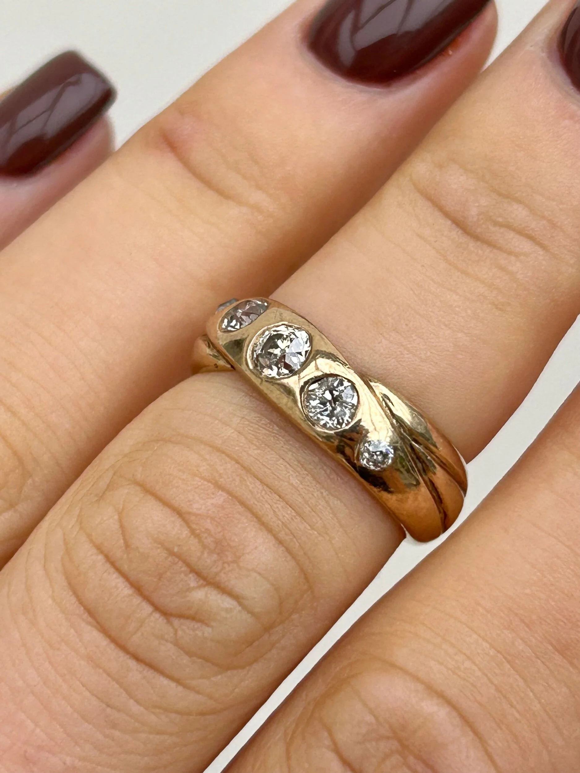 6AB9472C-356A-4E39-A068-289B5DDC6DE0