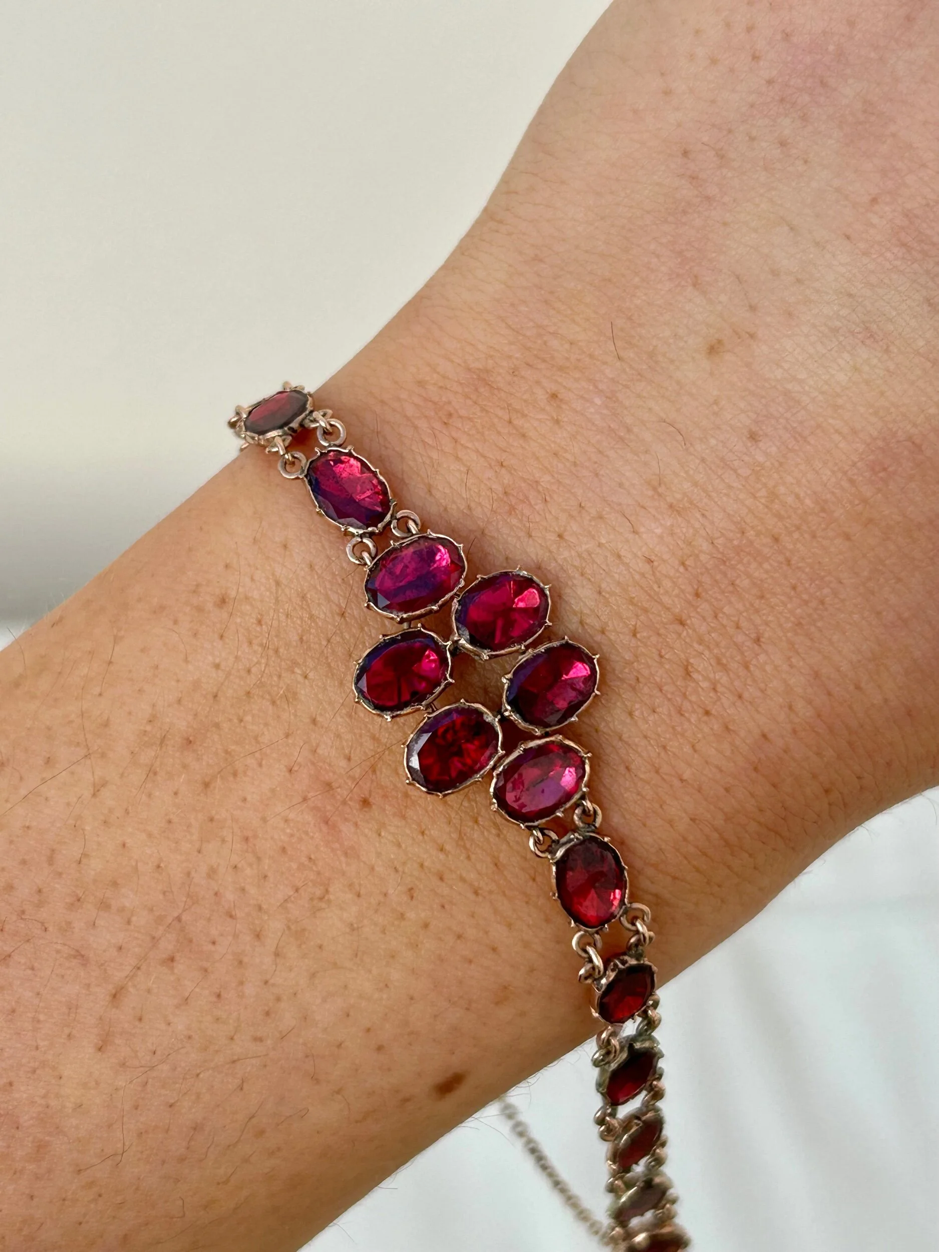 FAFD5FFC-47B9-4FC2-B0A6-D07B640C1185