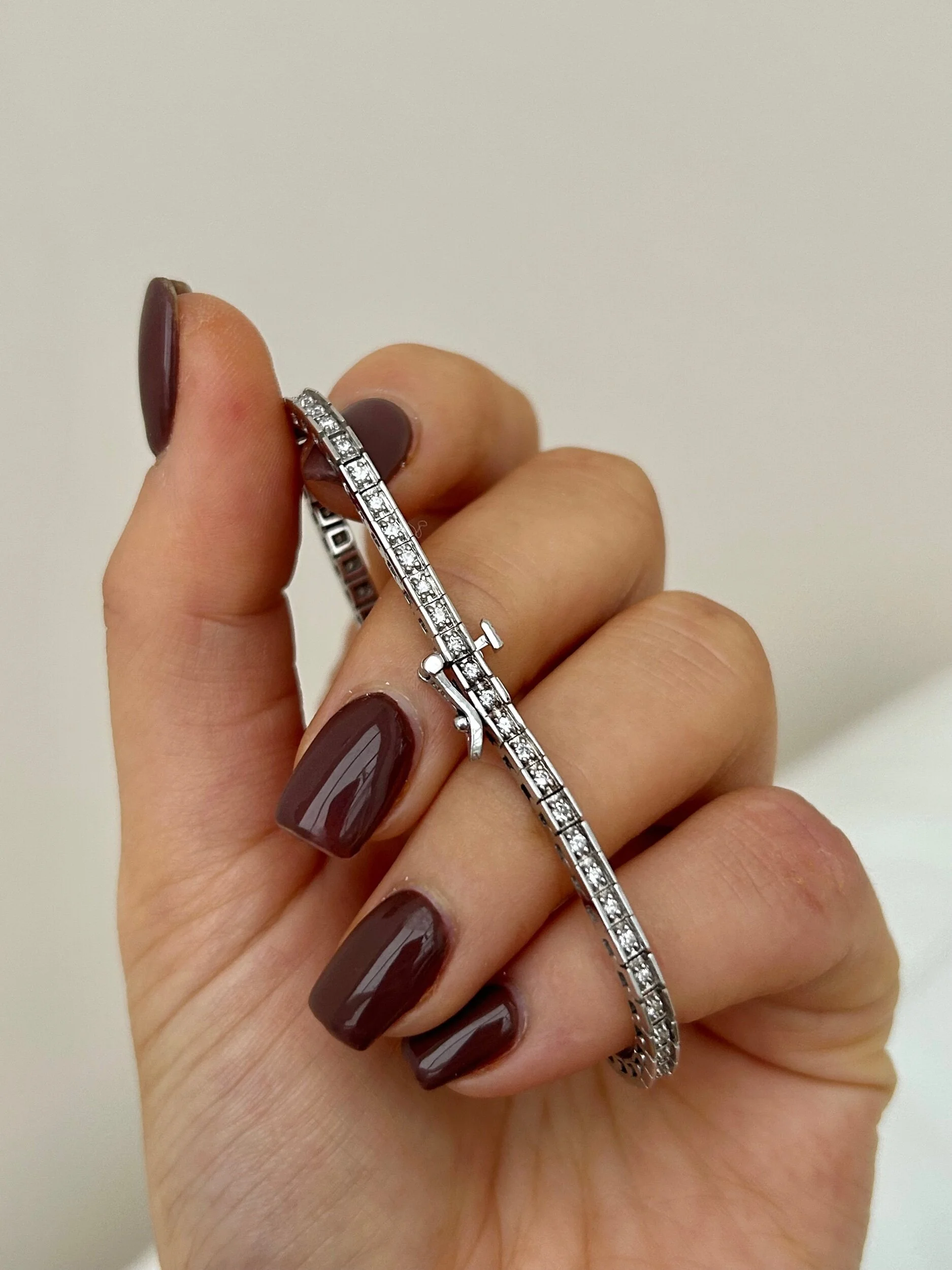 802806FE-4F1C-44A0-9A6C-1D4DC385ED7B