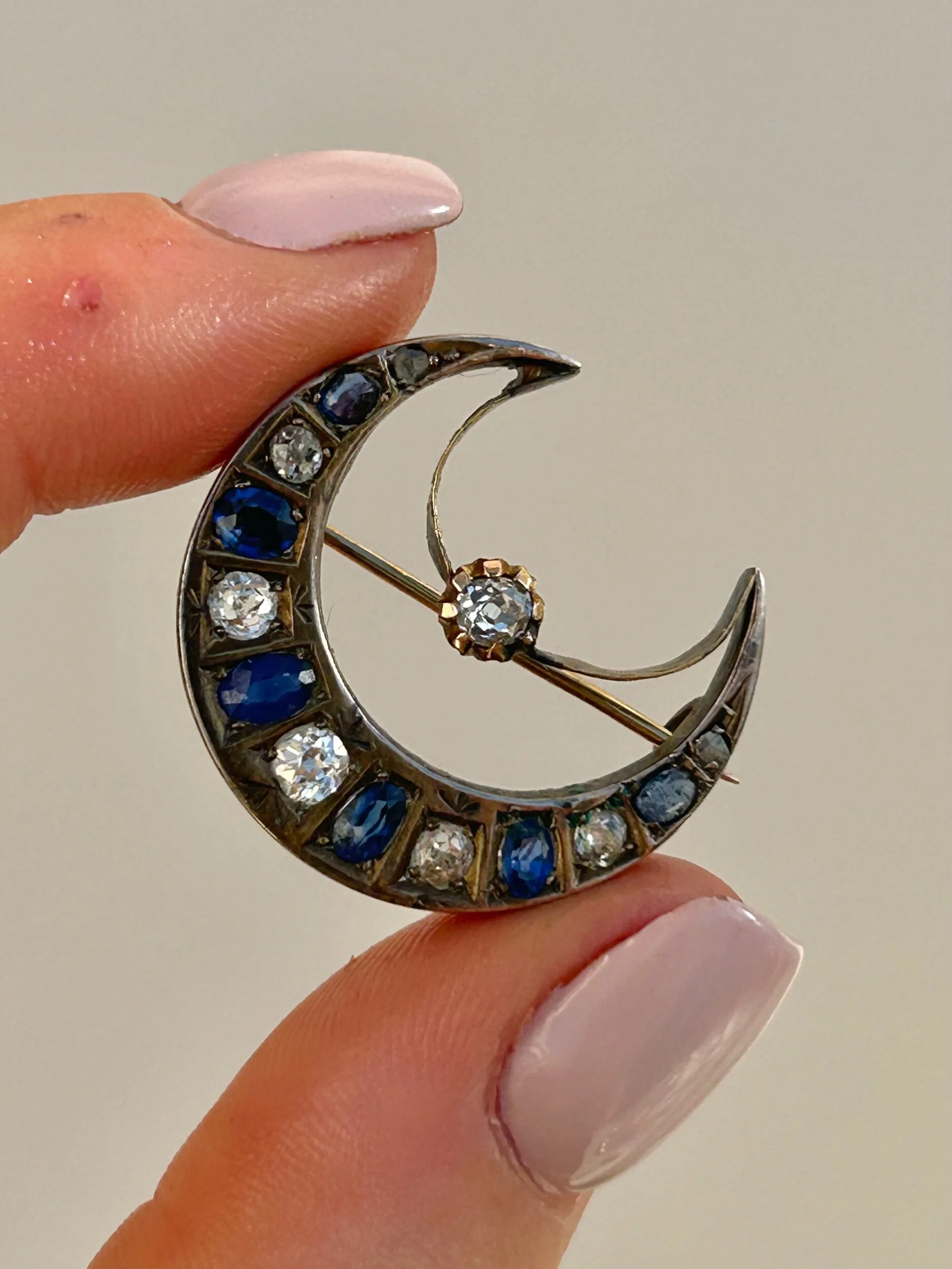 513BC081-3B30-40EC-B3C4-E7EC754B9337