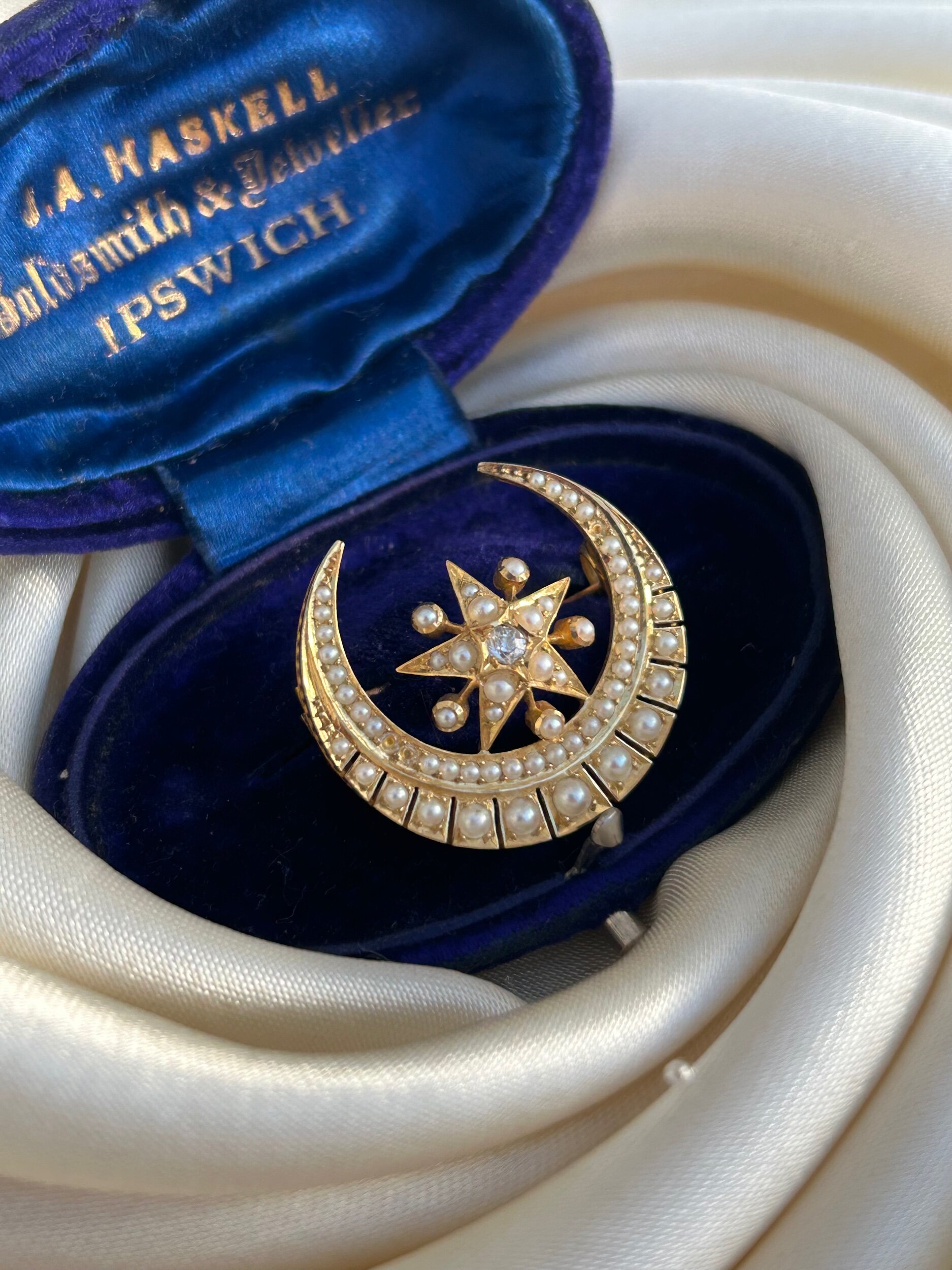 9CDDF931-AA38-4305-B48E-845004D95963