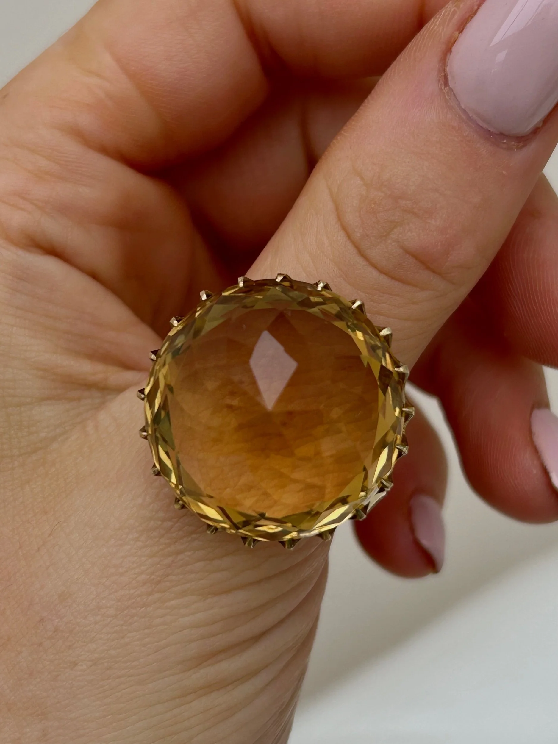 65FCD135-AB94-4B88-B874-D38CF3E85B49