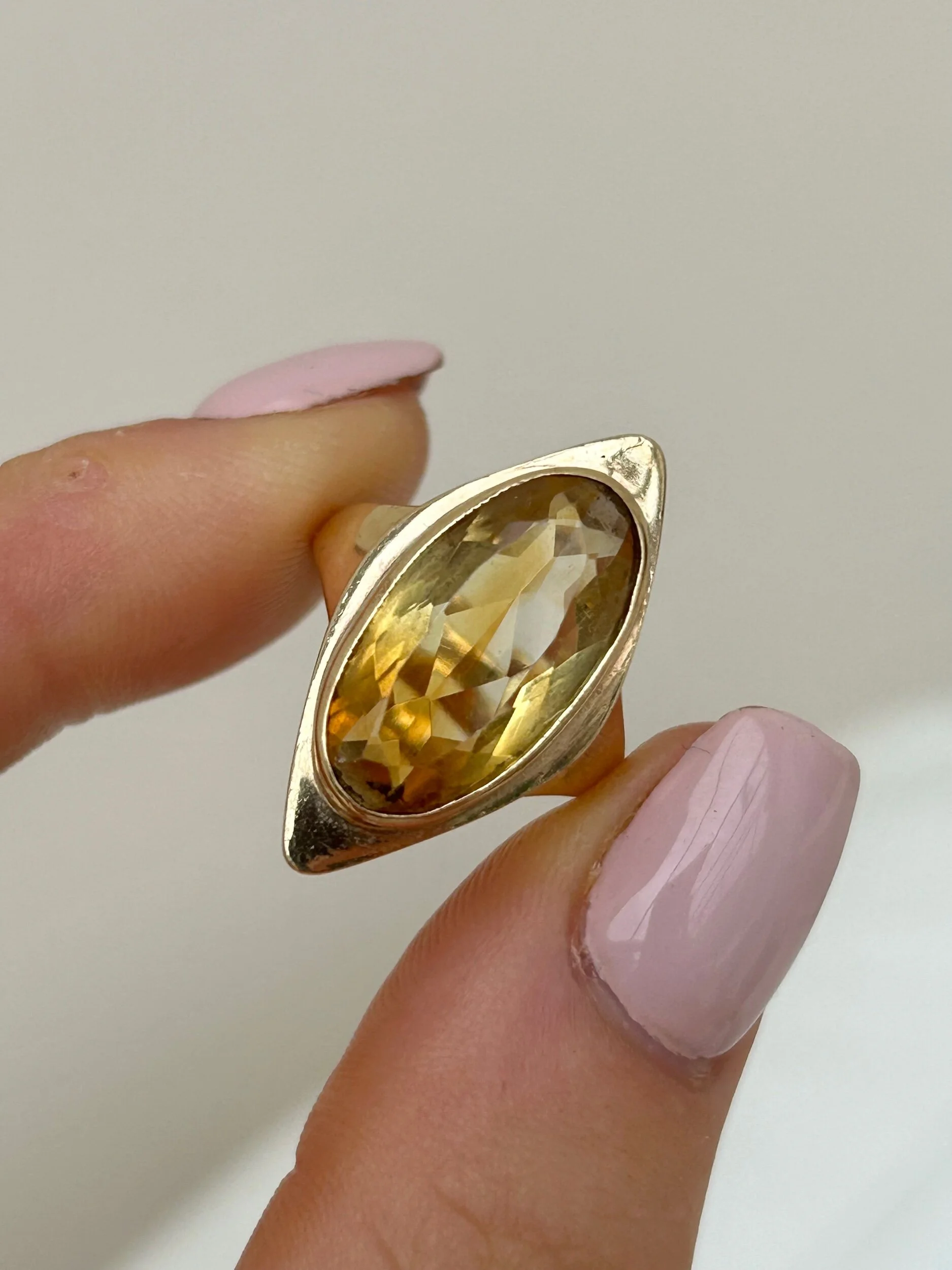 6DE0D745-FAE2-4167-A8D8-DB73092E1CB2