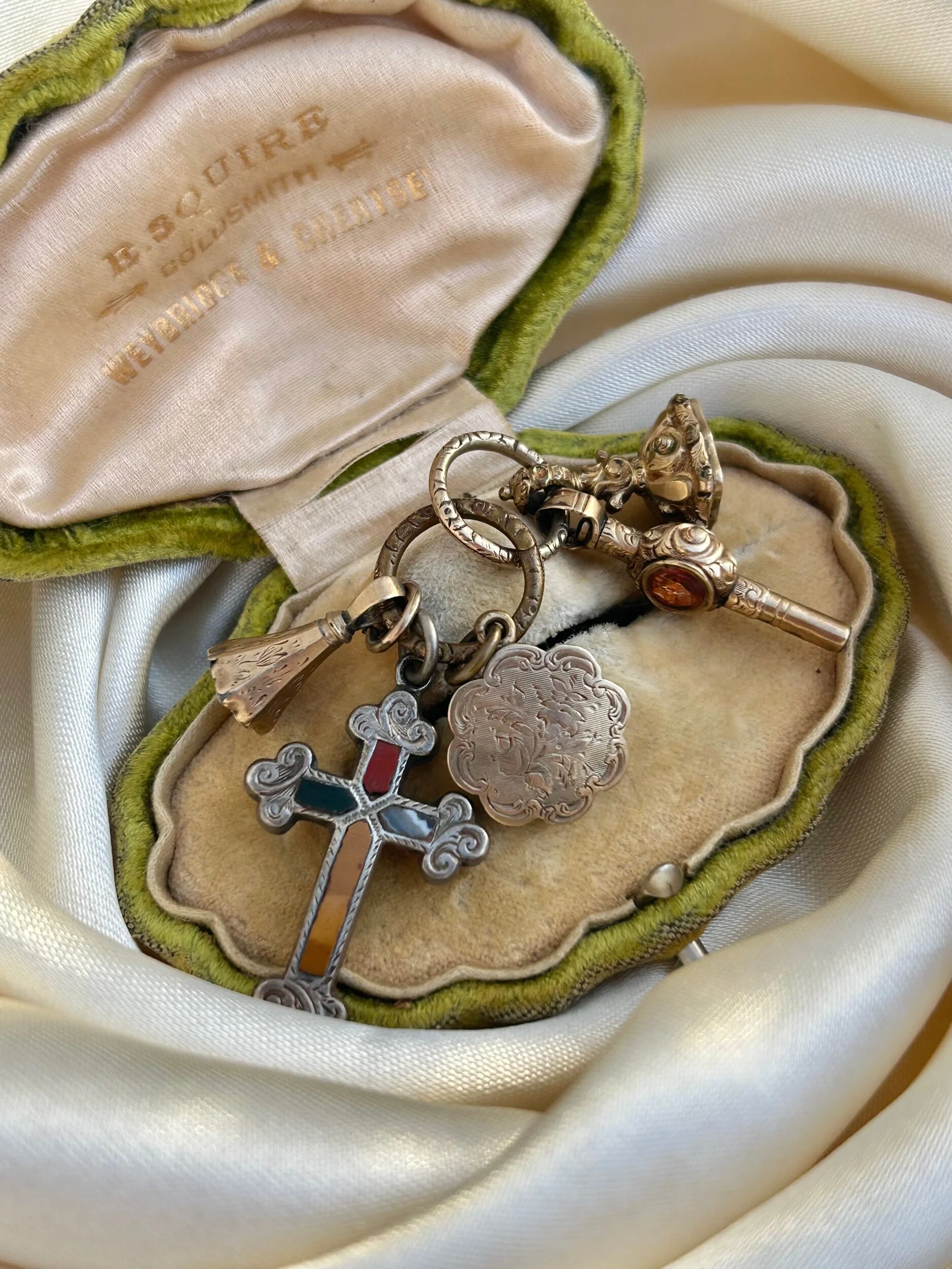 7D9BA386-97A2-4A1C-8101-E2017C327C3F