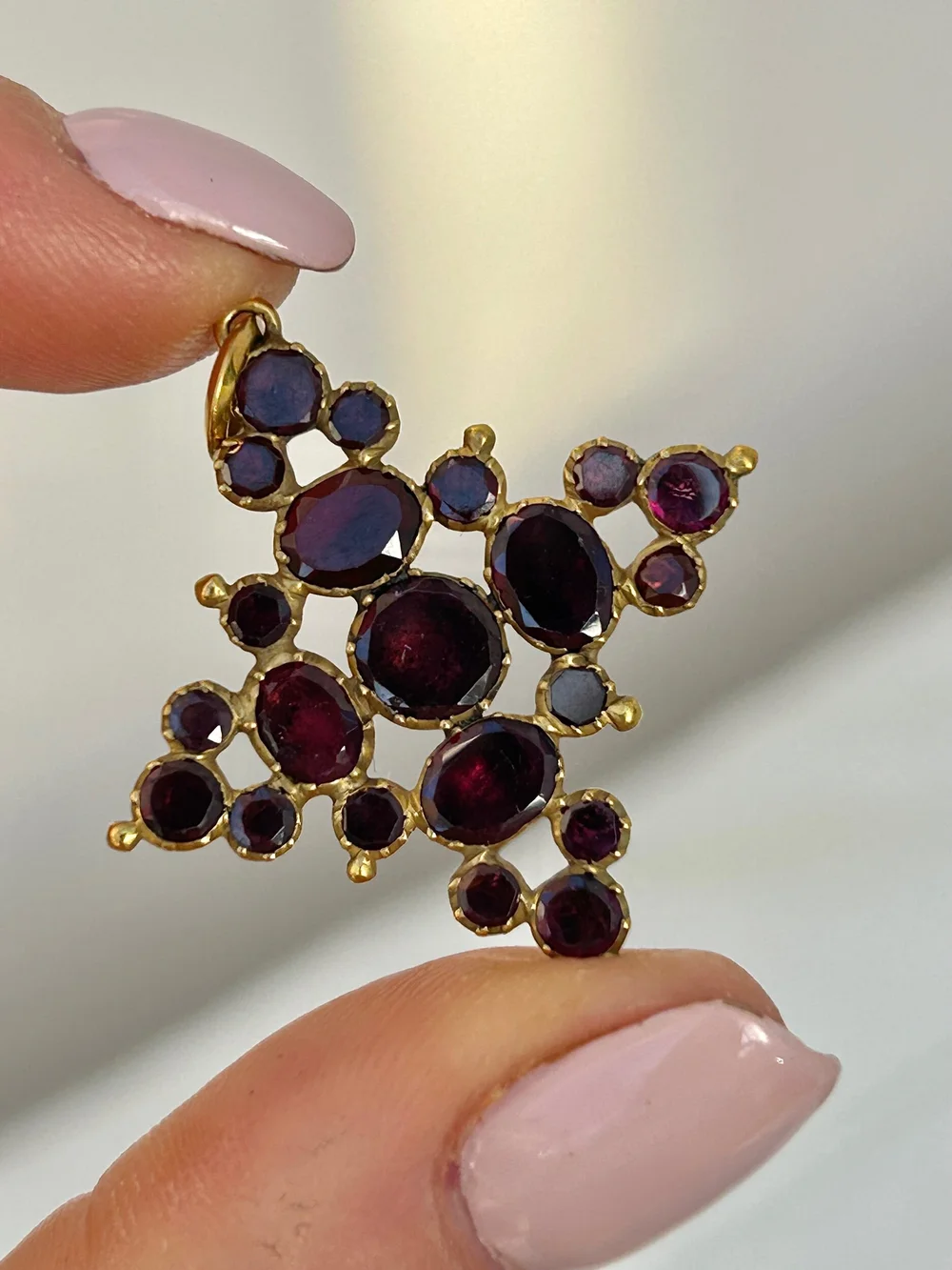 Vintage garnet pendant shop